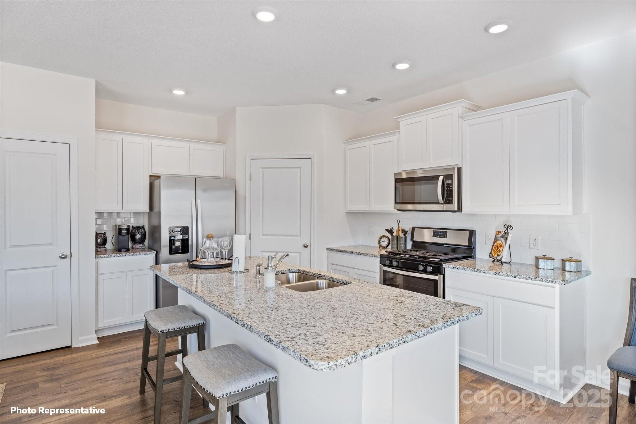 1350 37th Avenue Lane NE