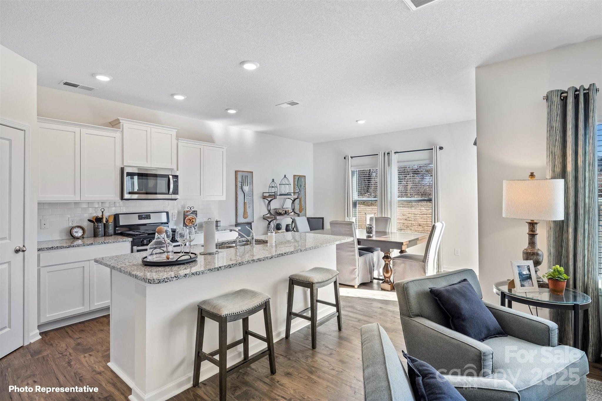 1350 37th Avenue Lane NE