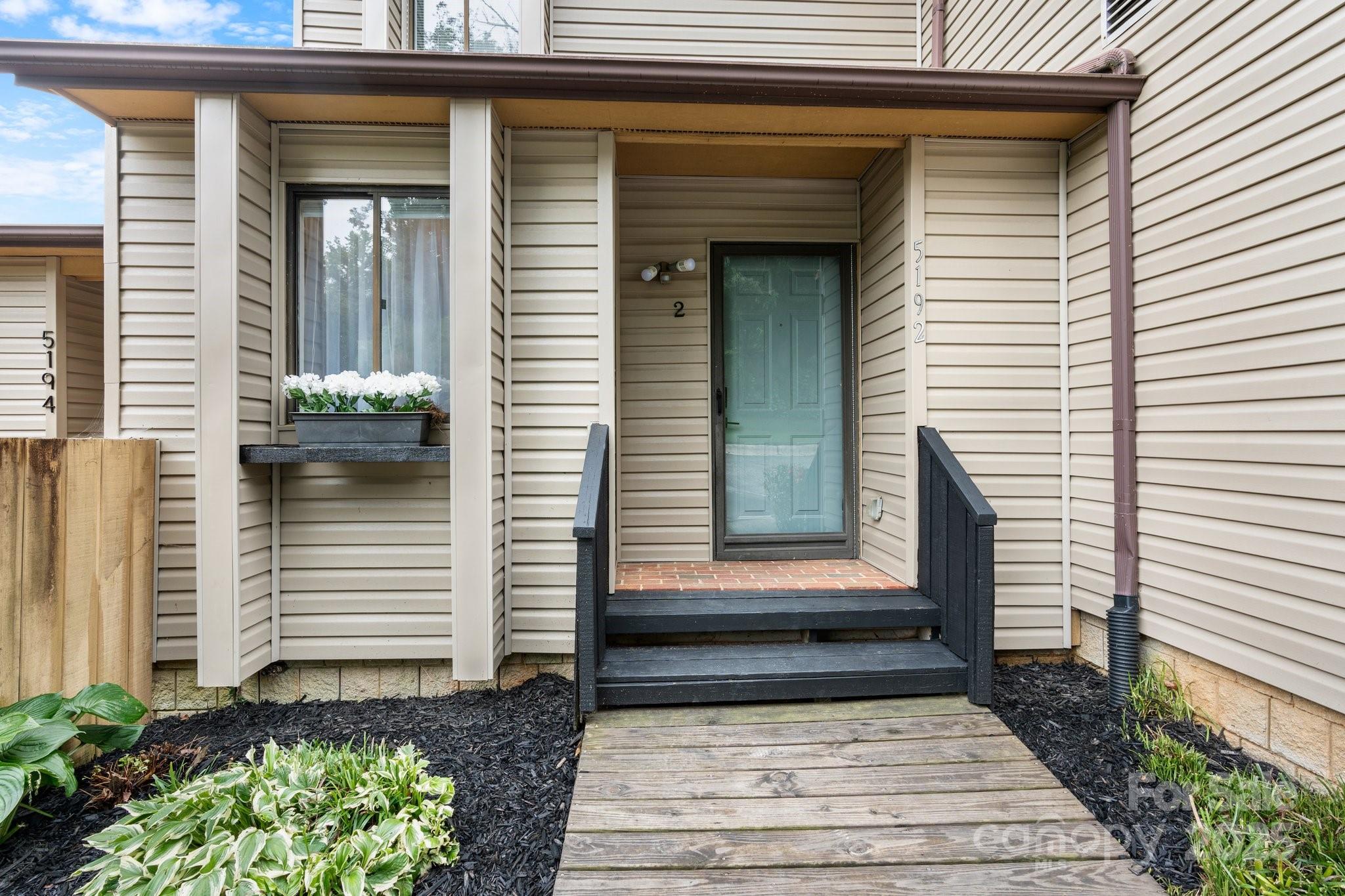 5192 Corbin Lane