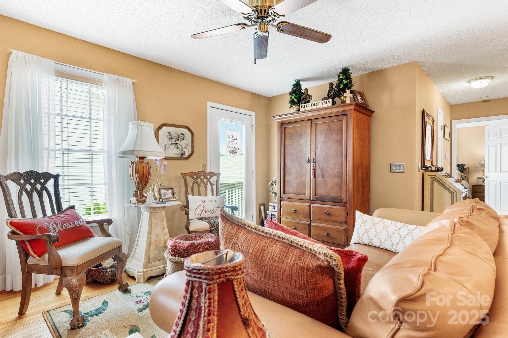 1206 Wexford Village Circle NE