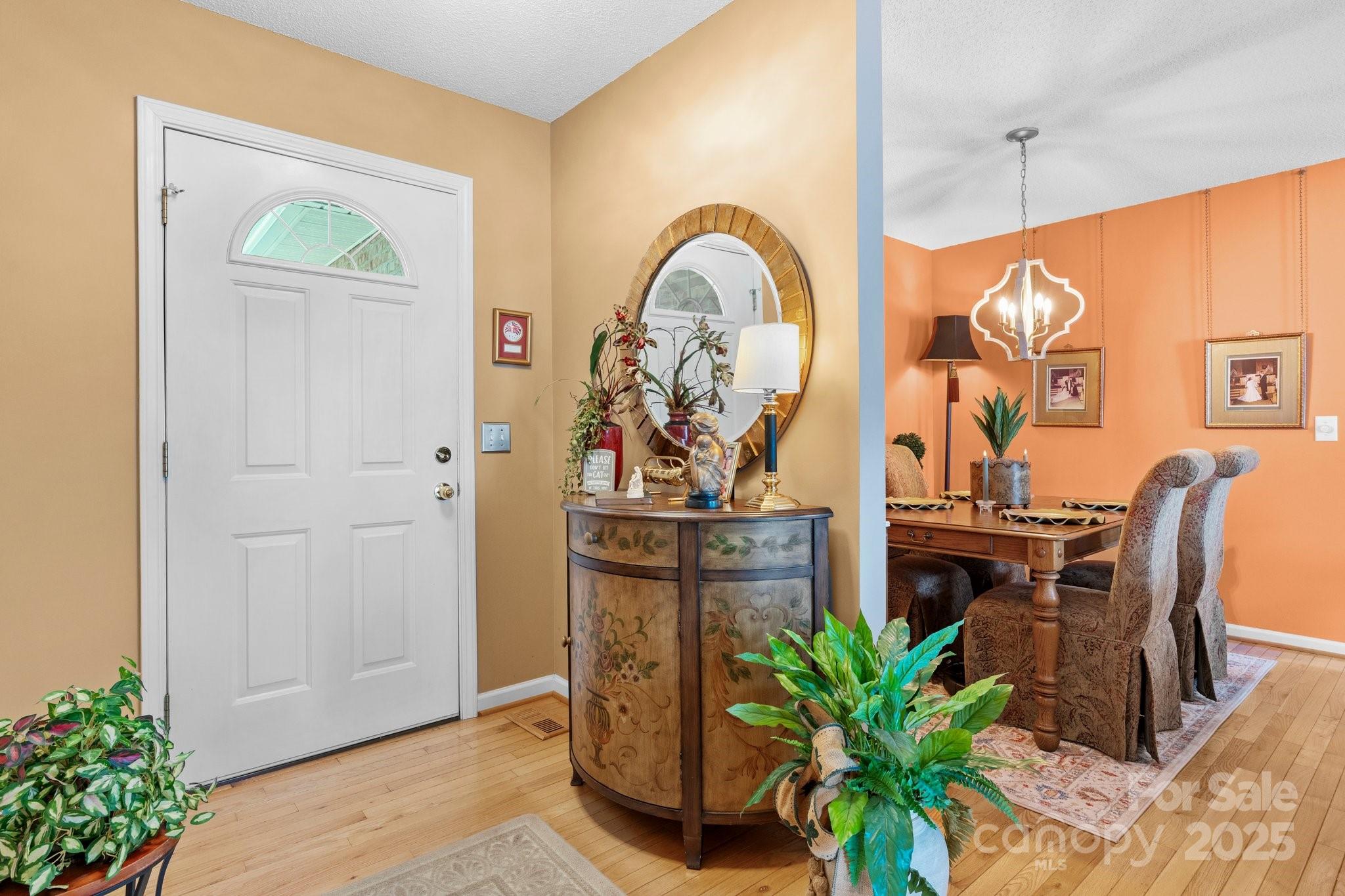 1206 Wexford Village Circle NE