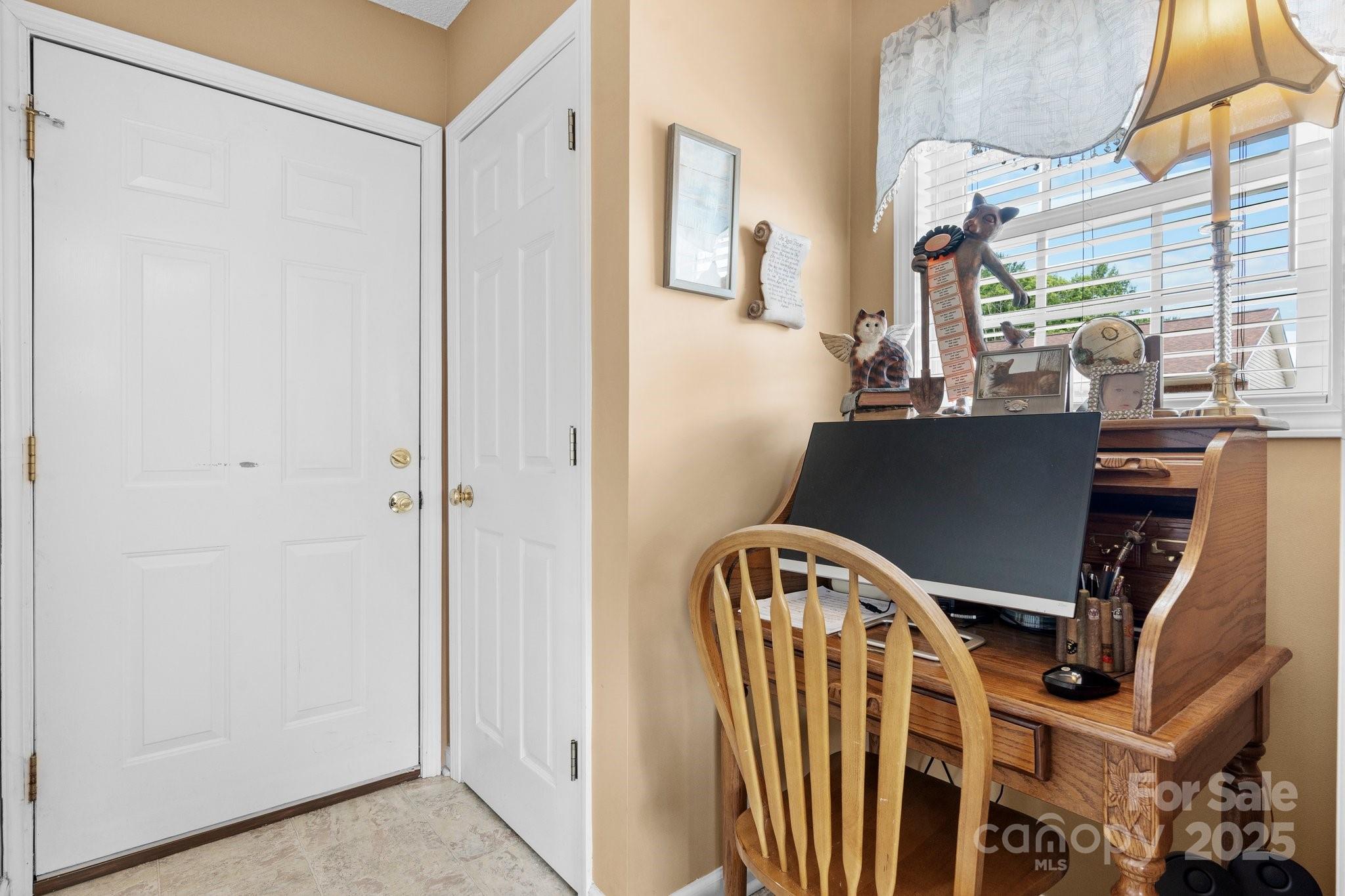 1206 Wexford Village Circle NE