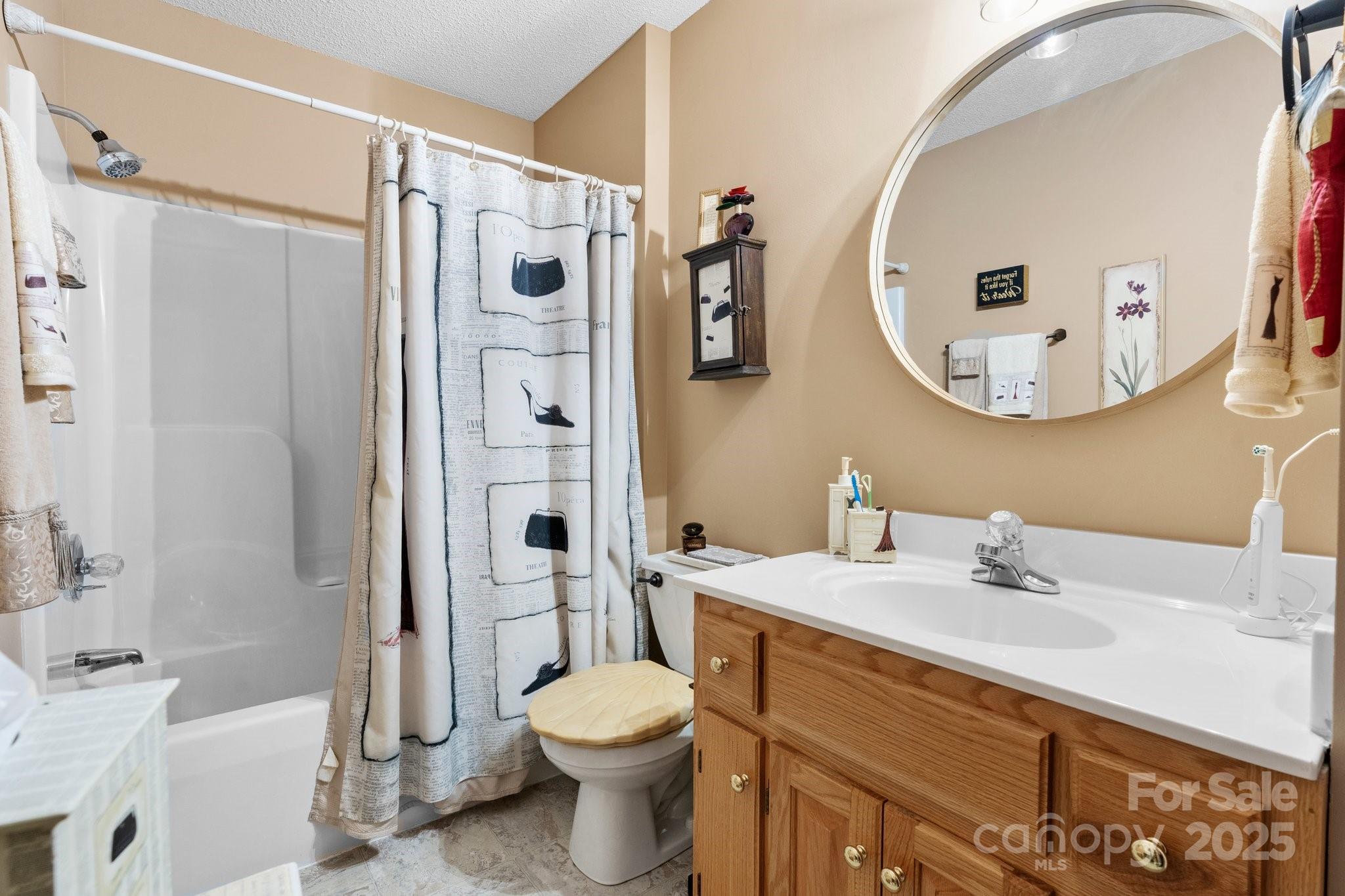 1206 Wexford Village Circle NE