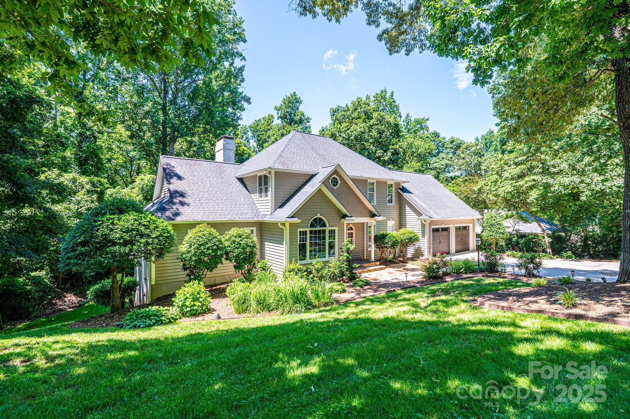 841 16th Avenue Lane NW
