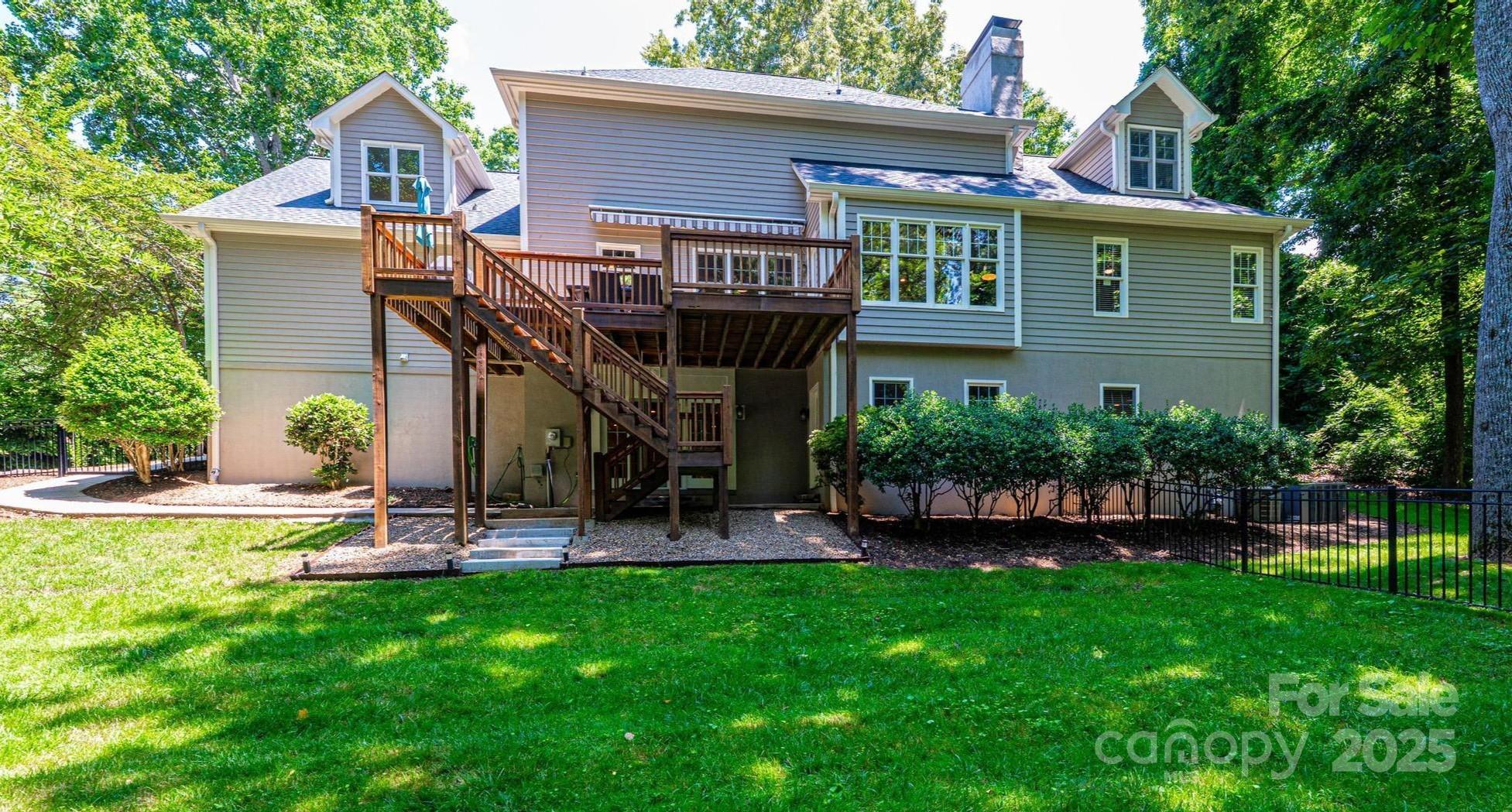841 16th Avenue Lane NW