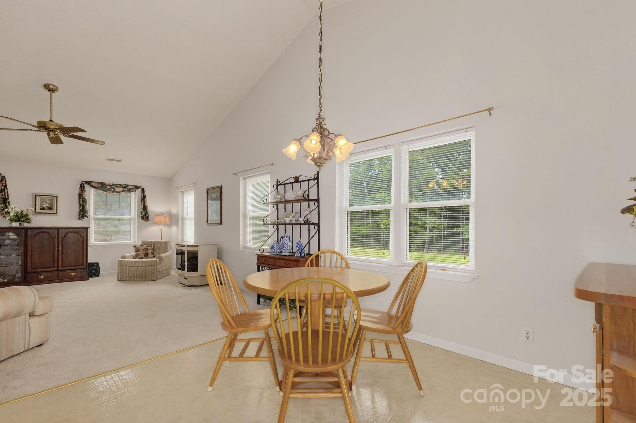 303 Ridgeview Drive