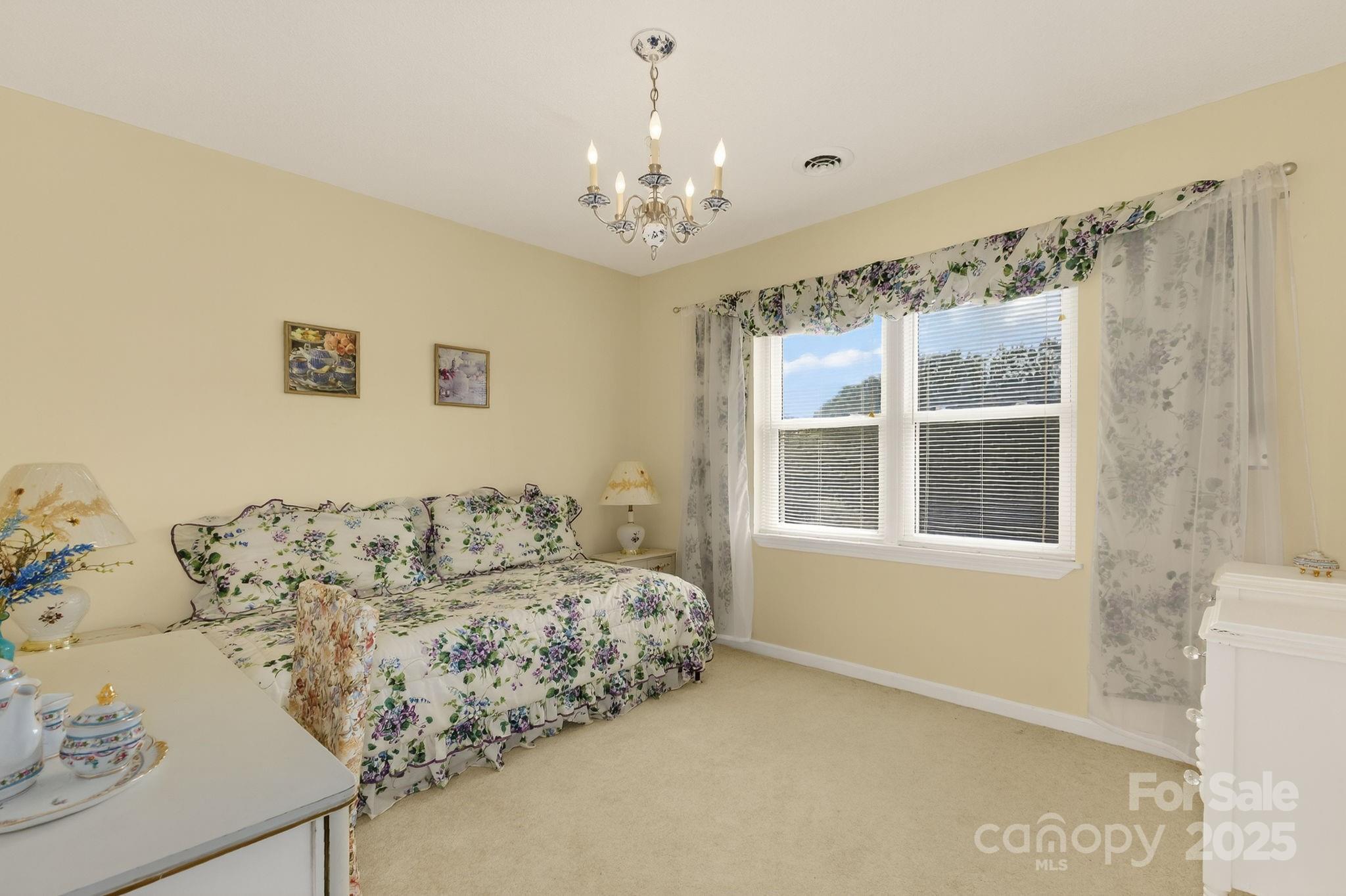 303 Ridgeview Drive