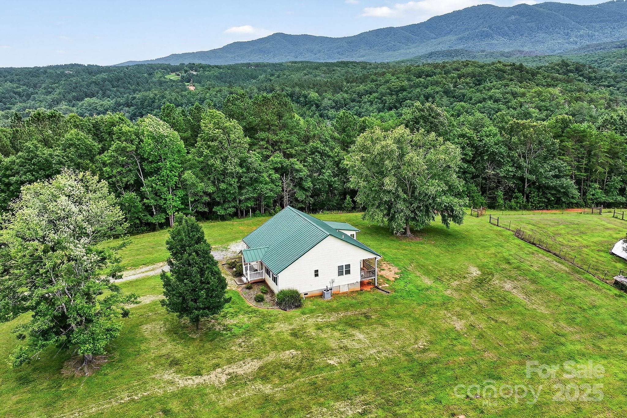 303 Ridgeview Drive
