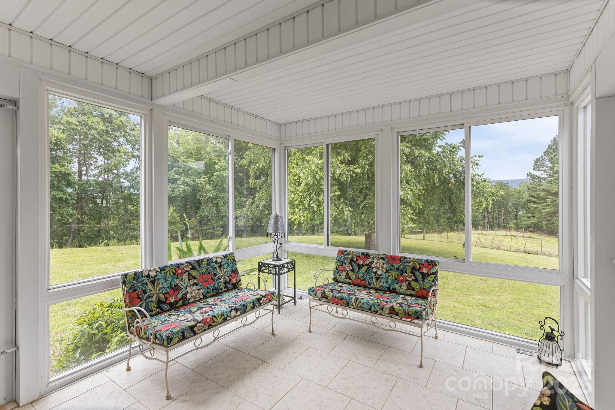 303 Ridgeview Drive