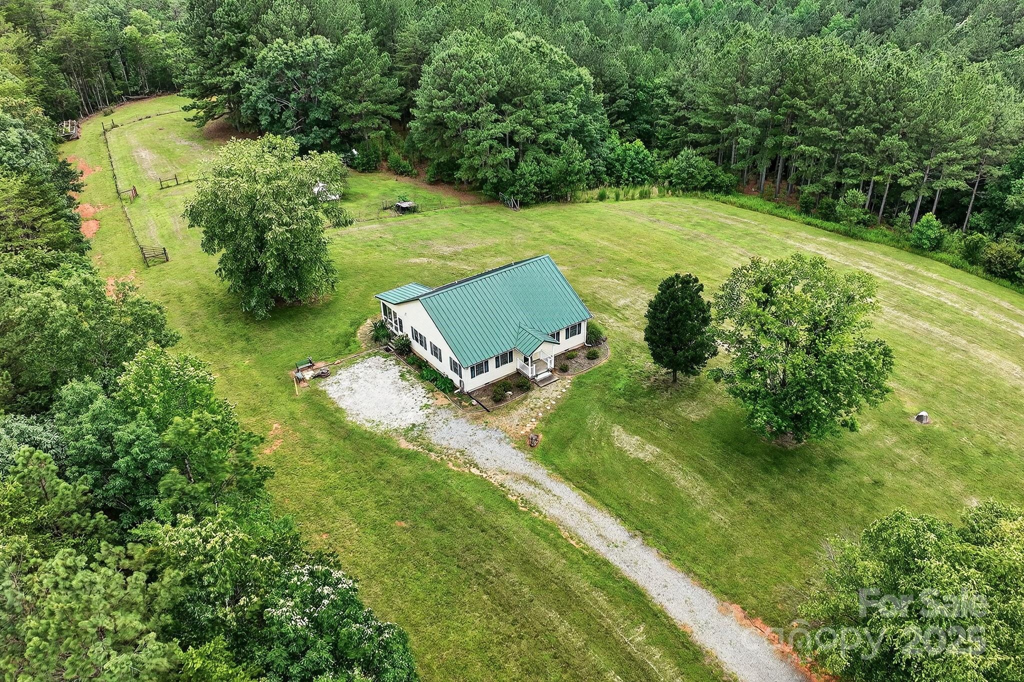 303 Ridgeview Drive