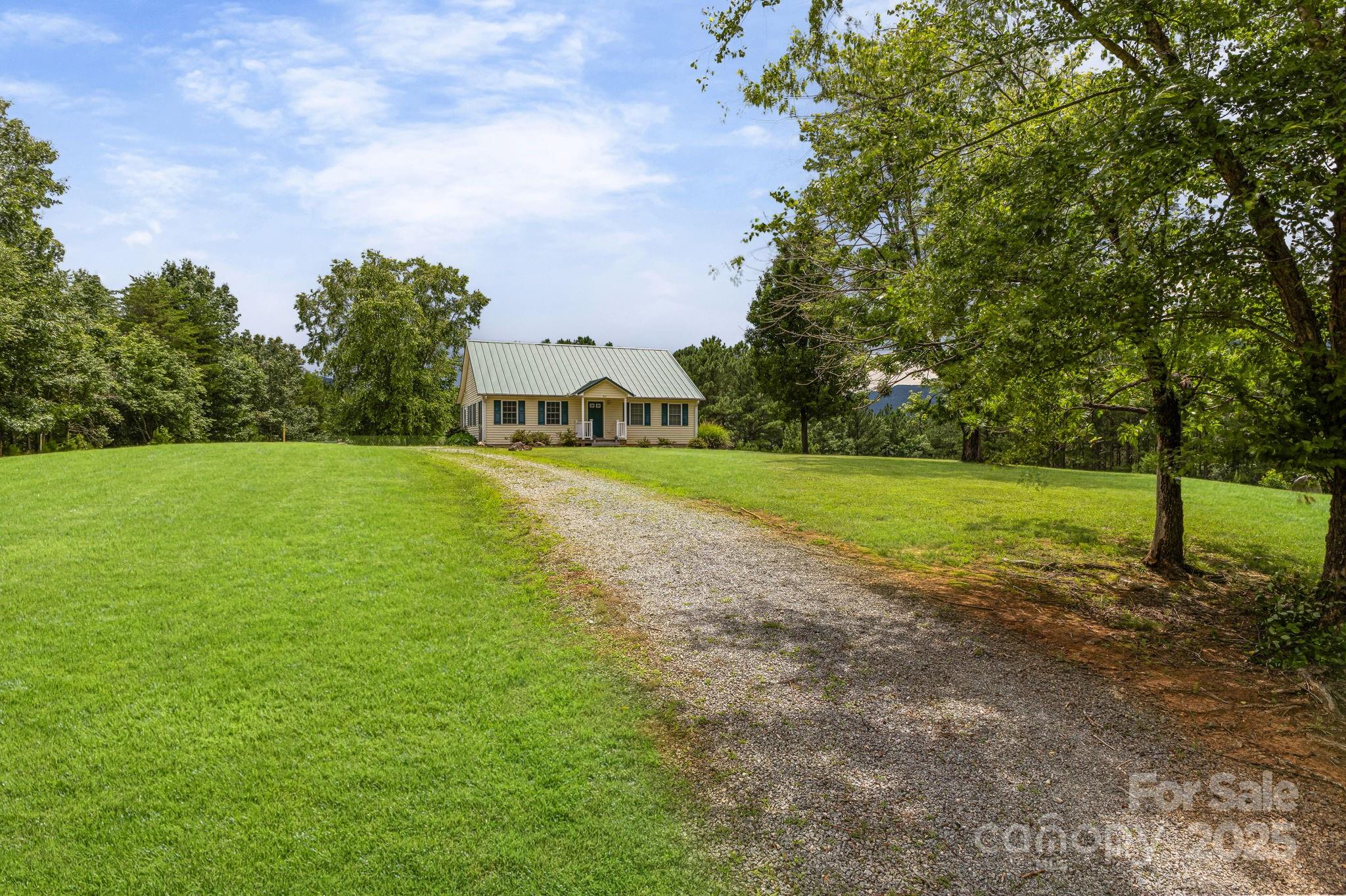 303 Ridgeview Drive