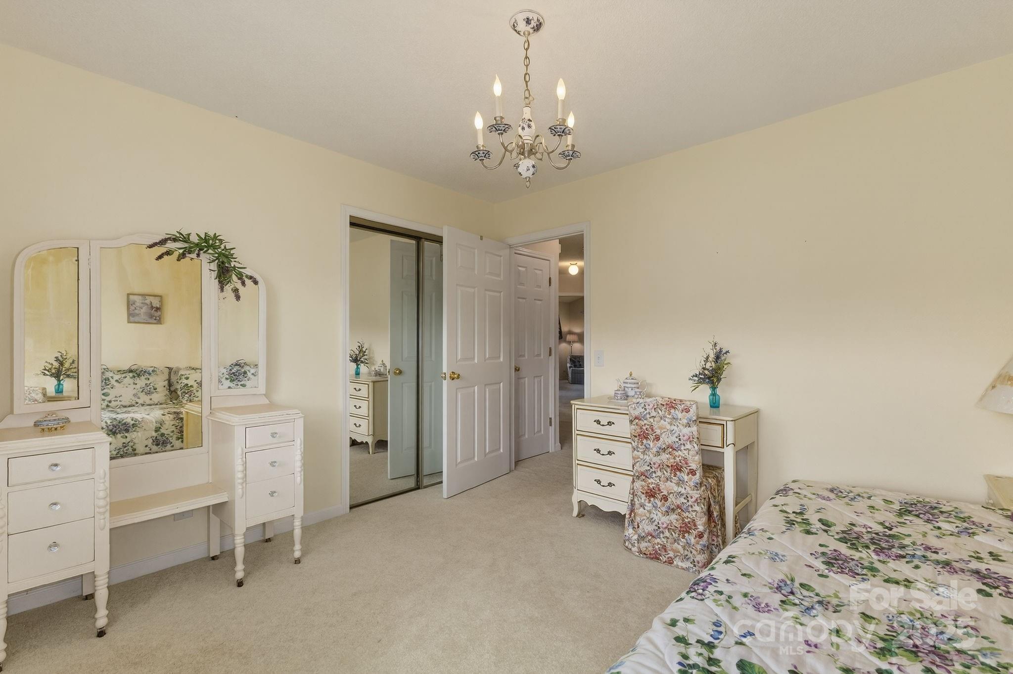 303 Ridgeview Drive