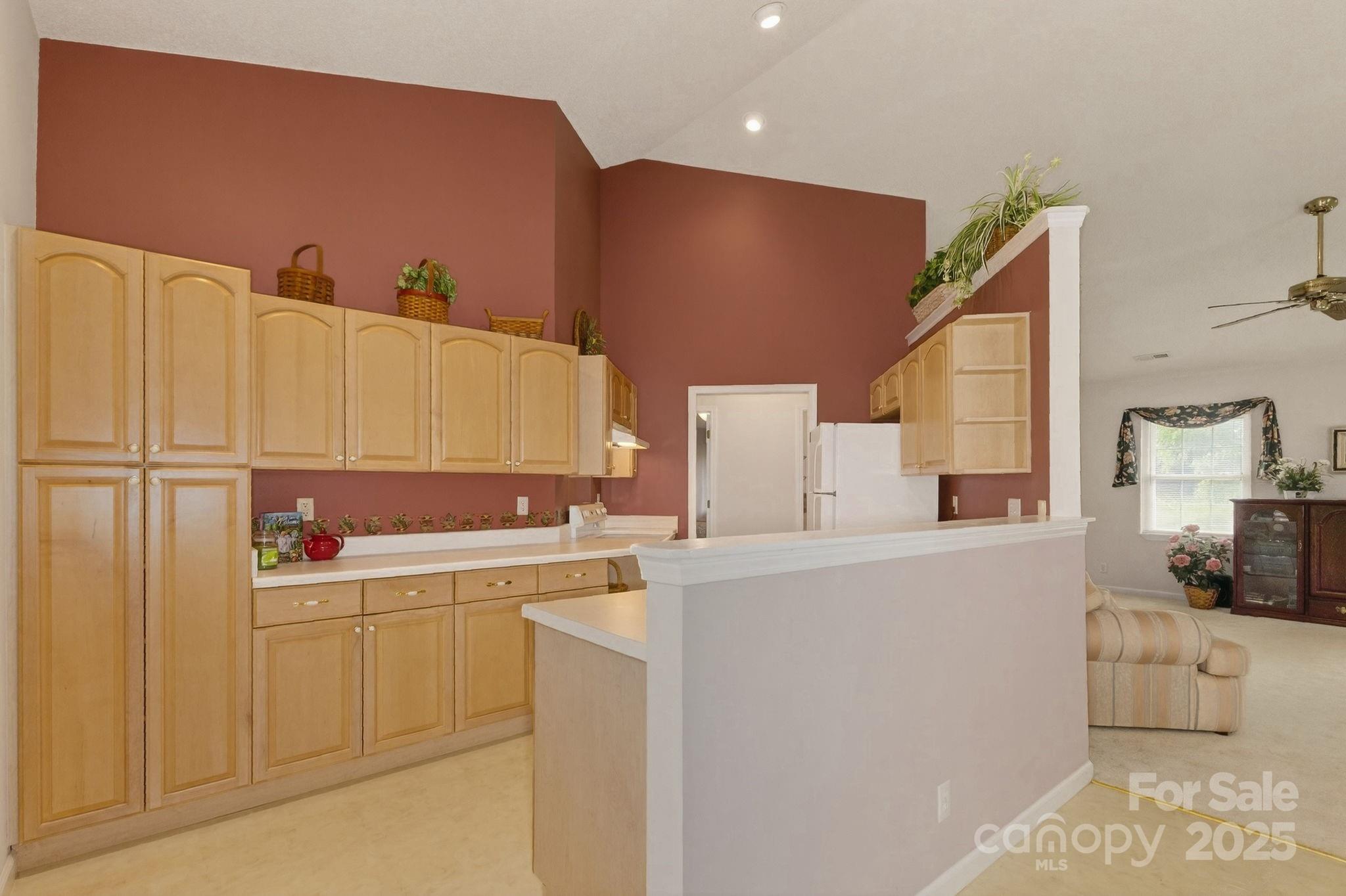 303 Ridgeview Drive