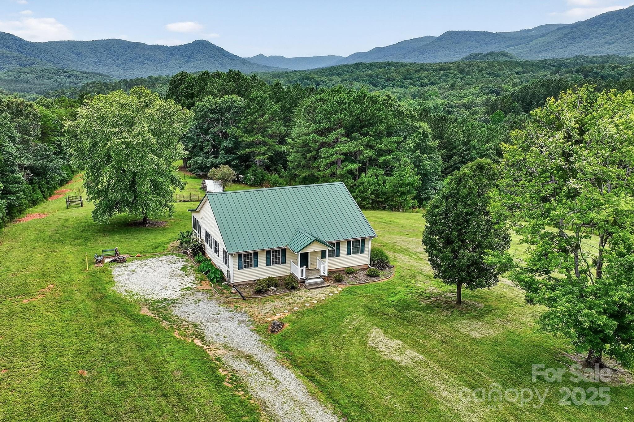 303 Ridgeview Drive