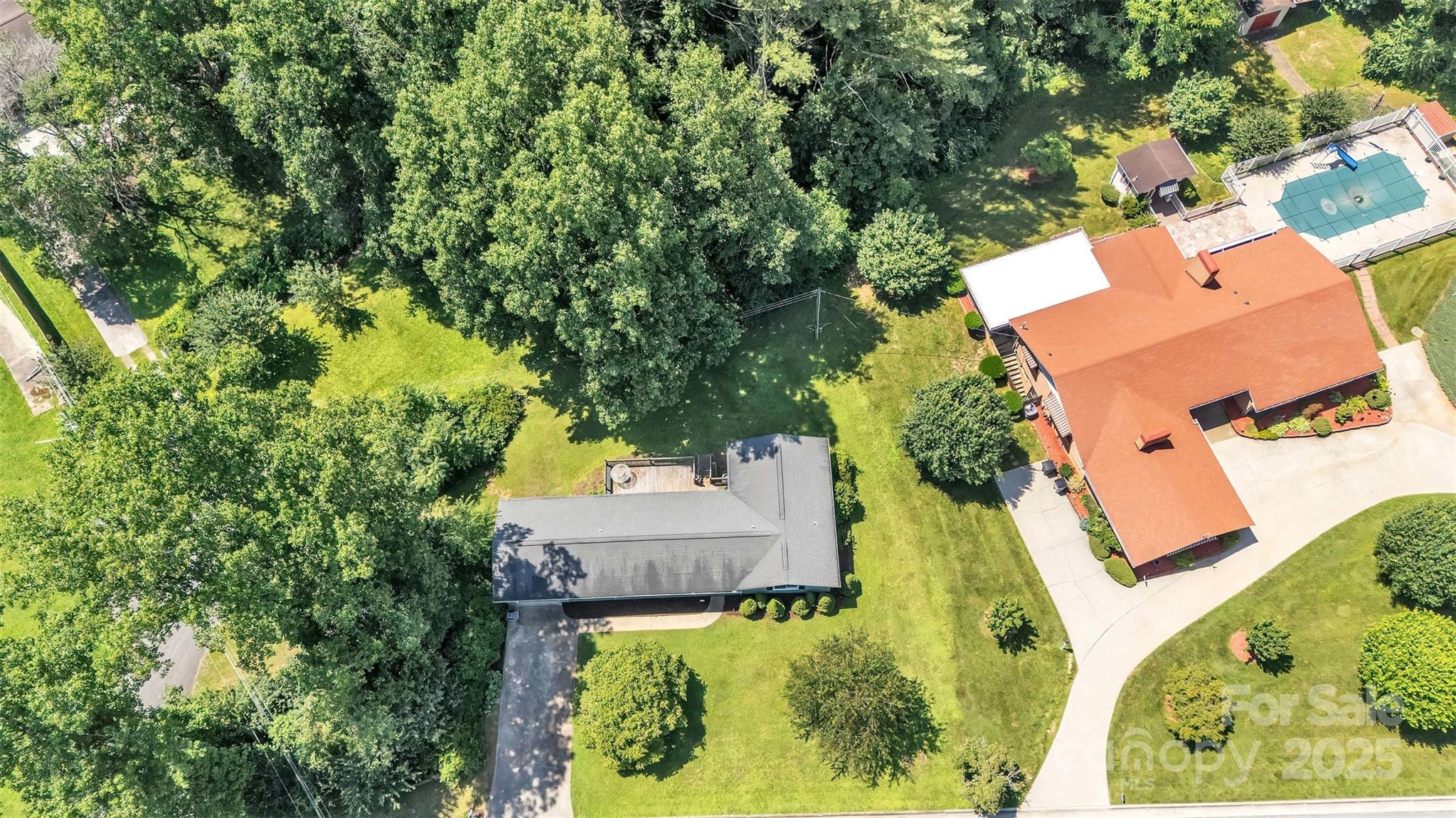 116 Eastwood Park Drive SE