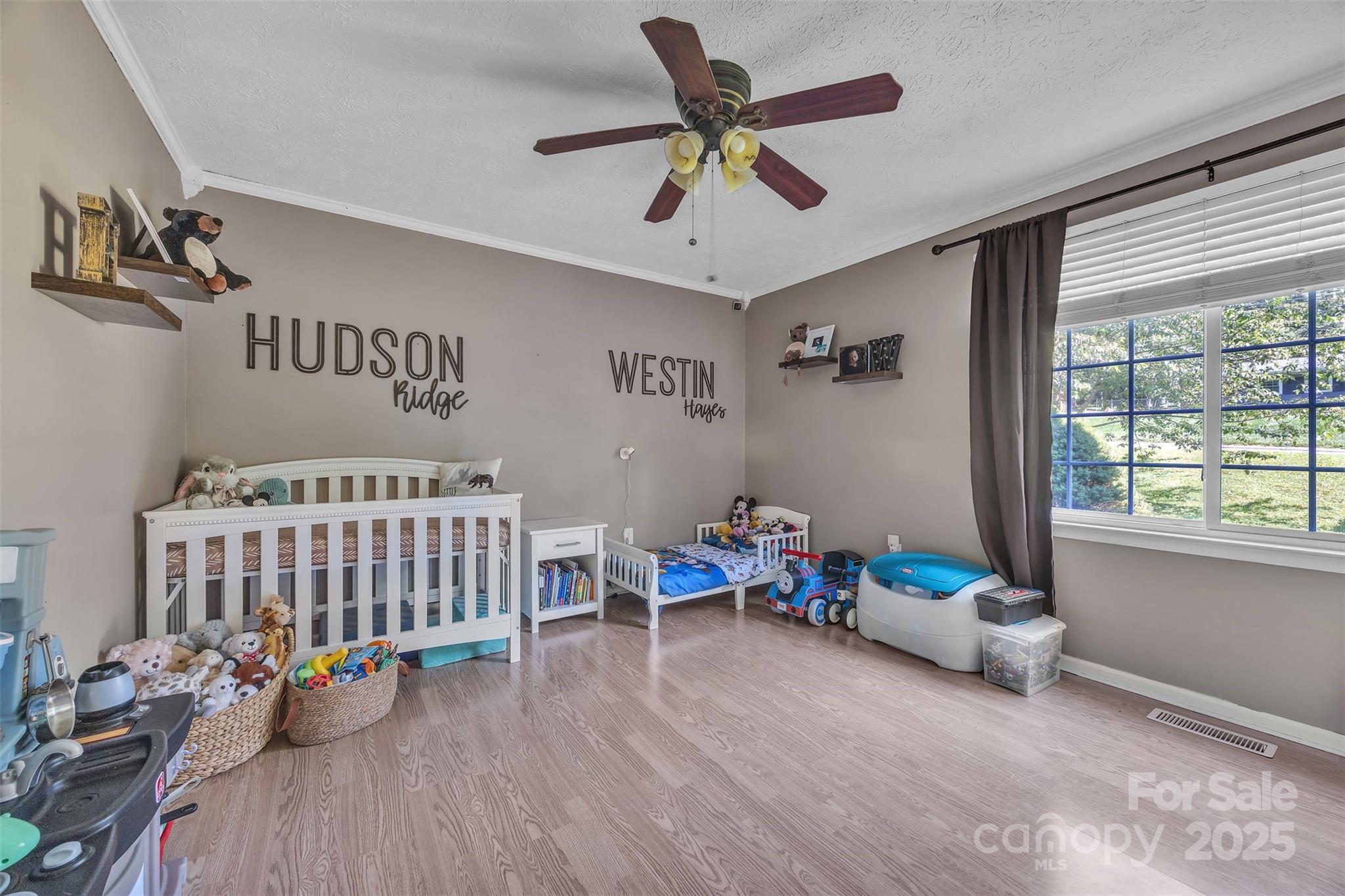 116 Eastwood Park Drive SE