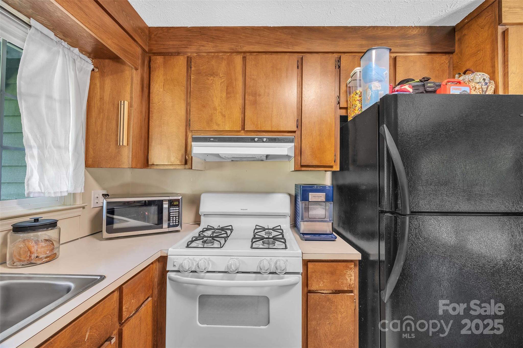 116 Eastwood Park Drive SE