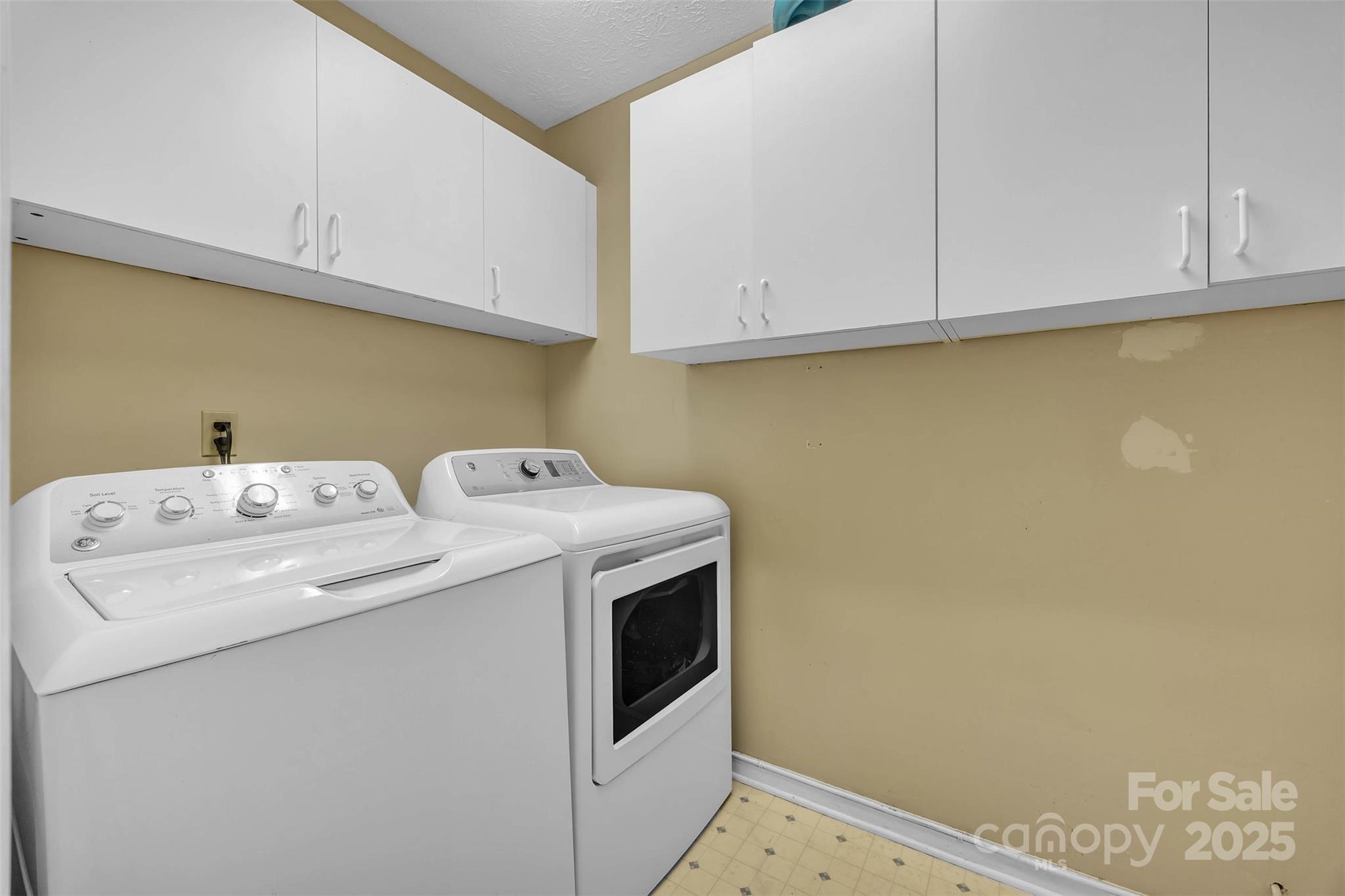 116 Eastwood Park Drive SE