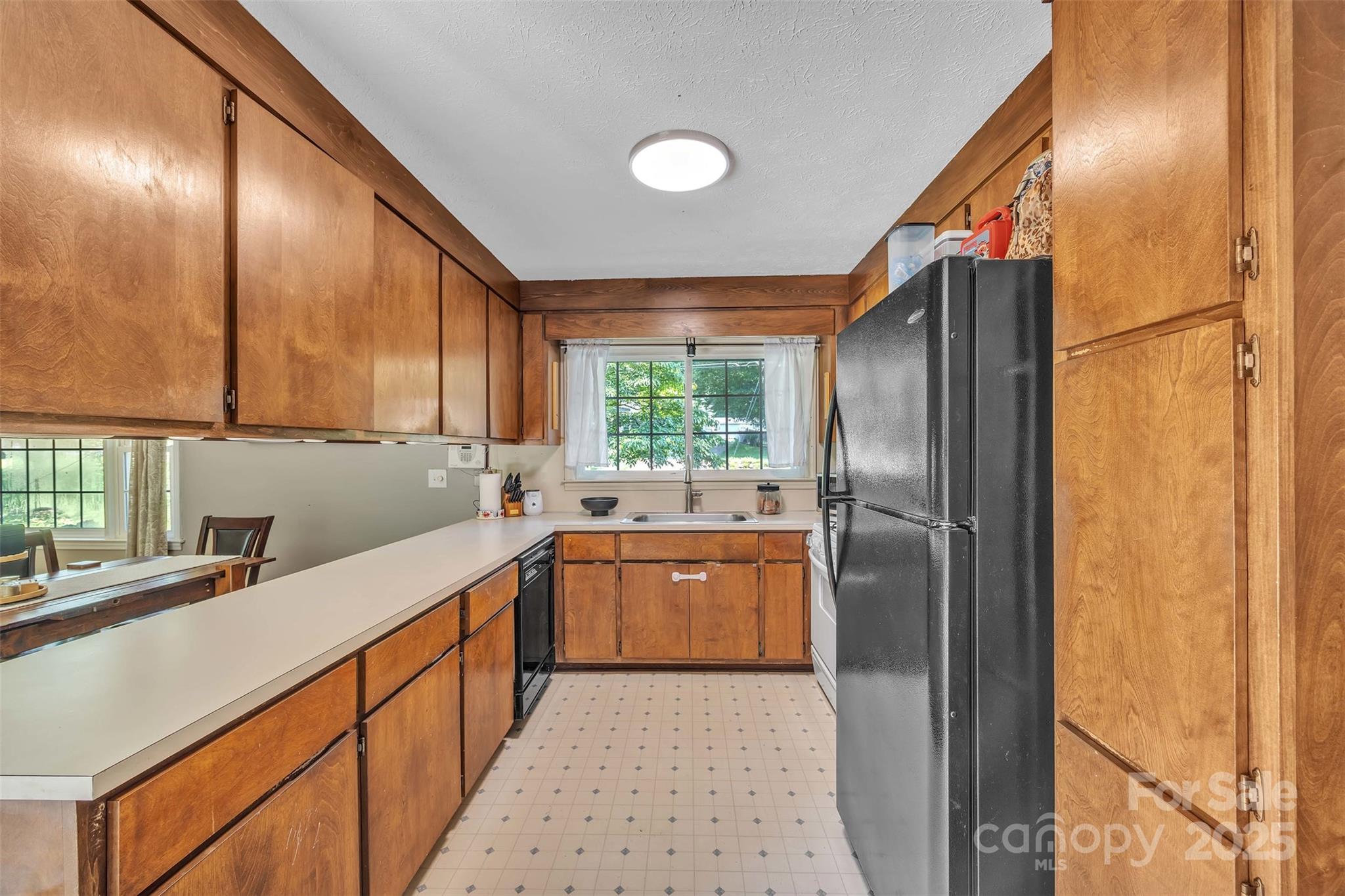 116 Eastwood Park Drive SE