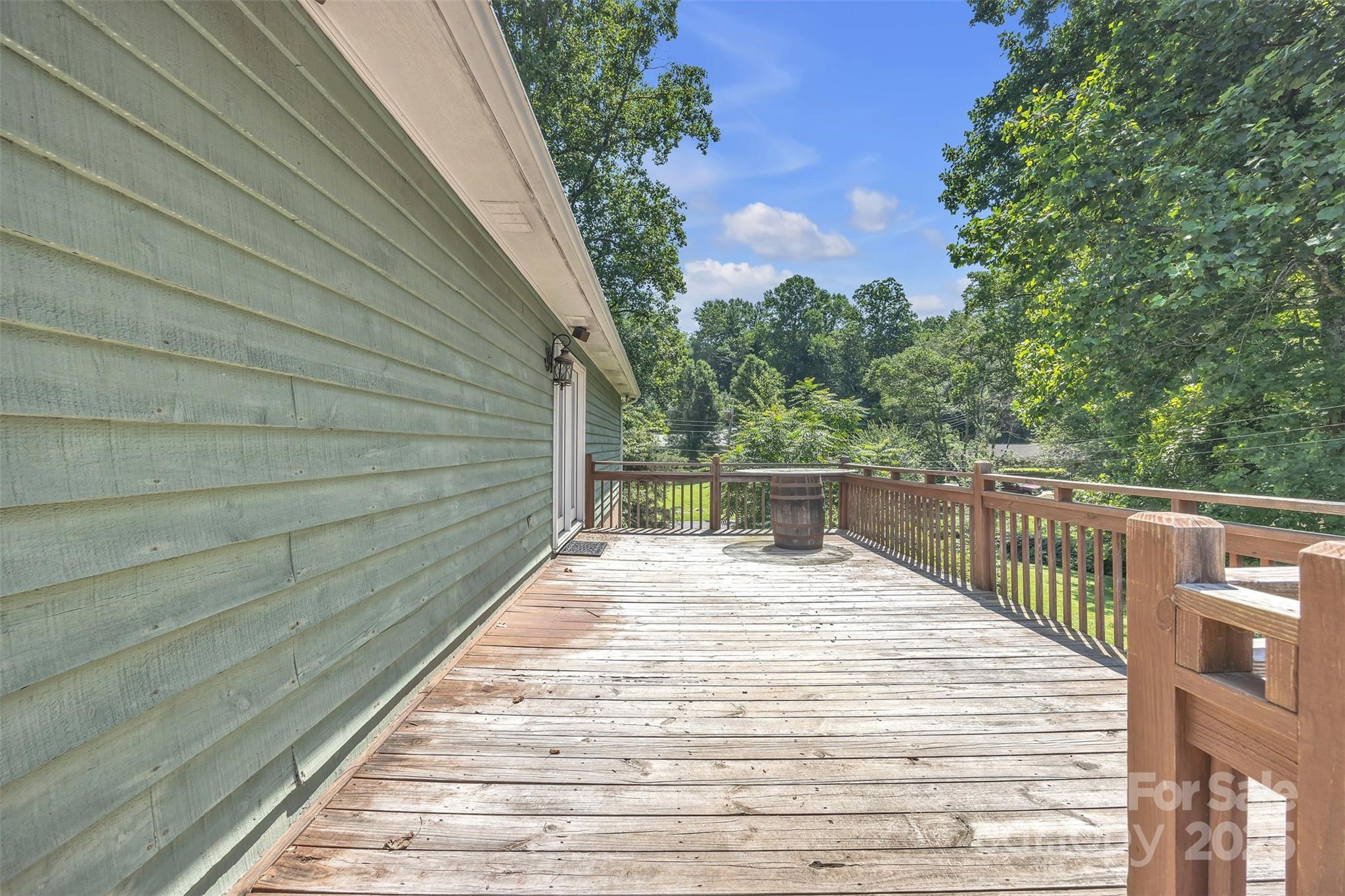 116 Eastwood Park Drive SE