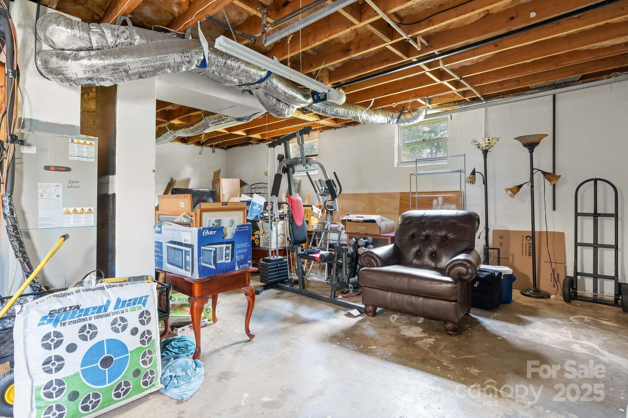 100 Pinecrest Court