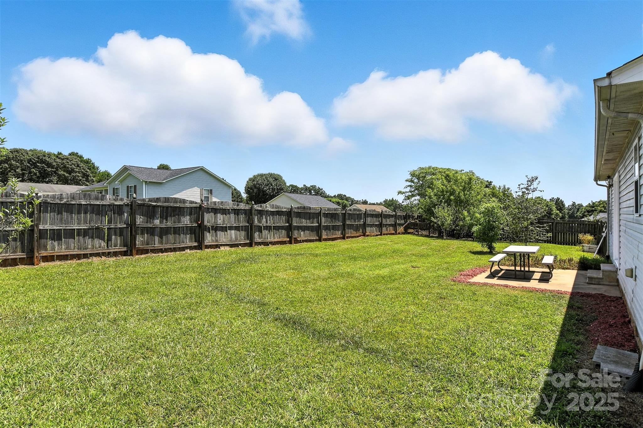 2244 Clearwater Lane