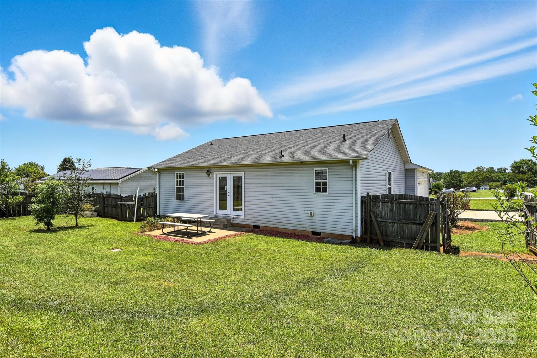 2244 Clearwater Lane