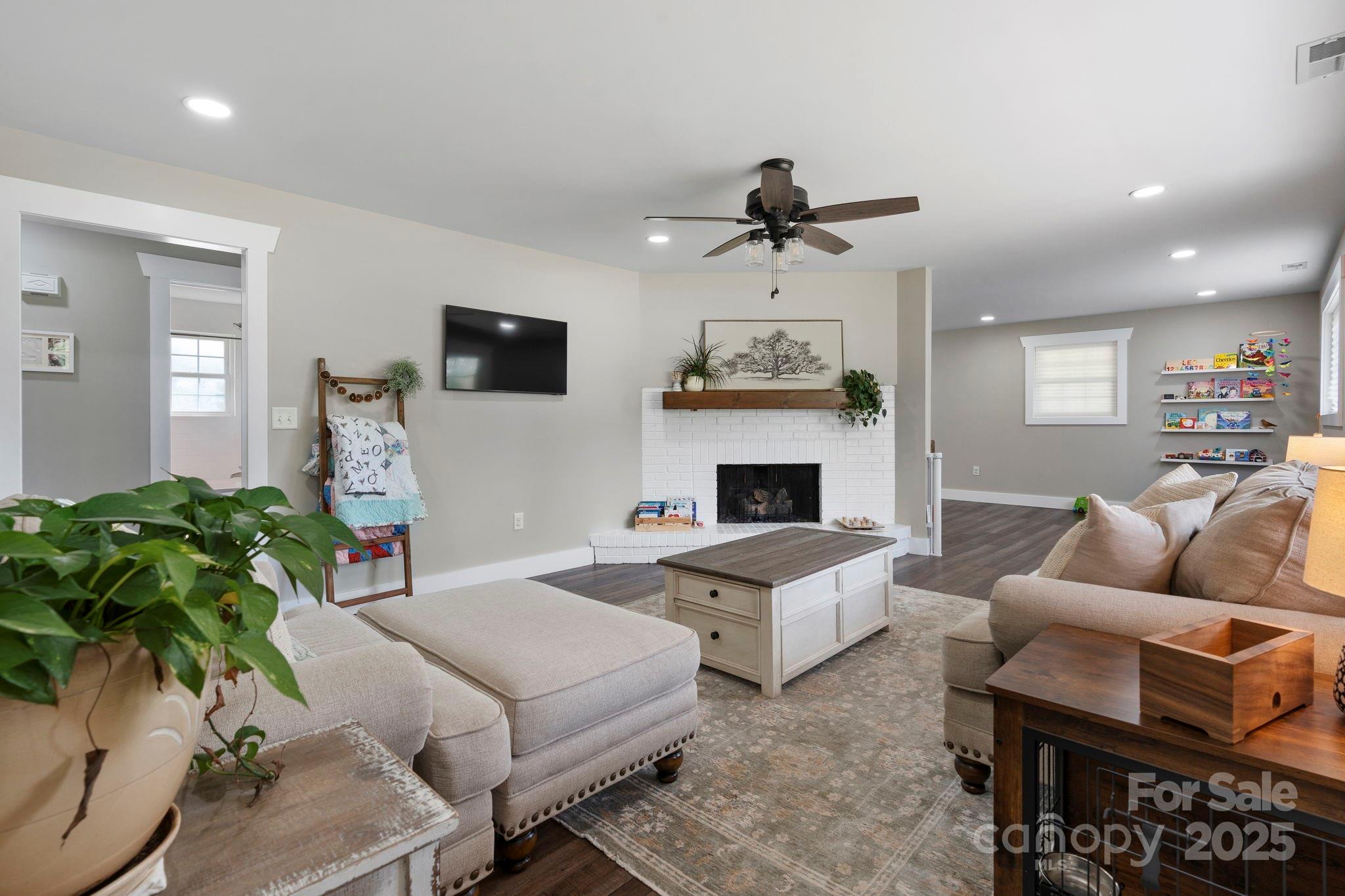 4180 Lower Cedar Valley Road