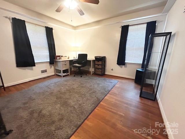 607 6th Street Court NW