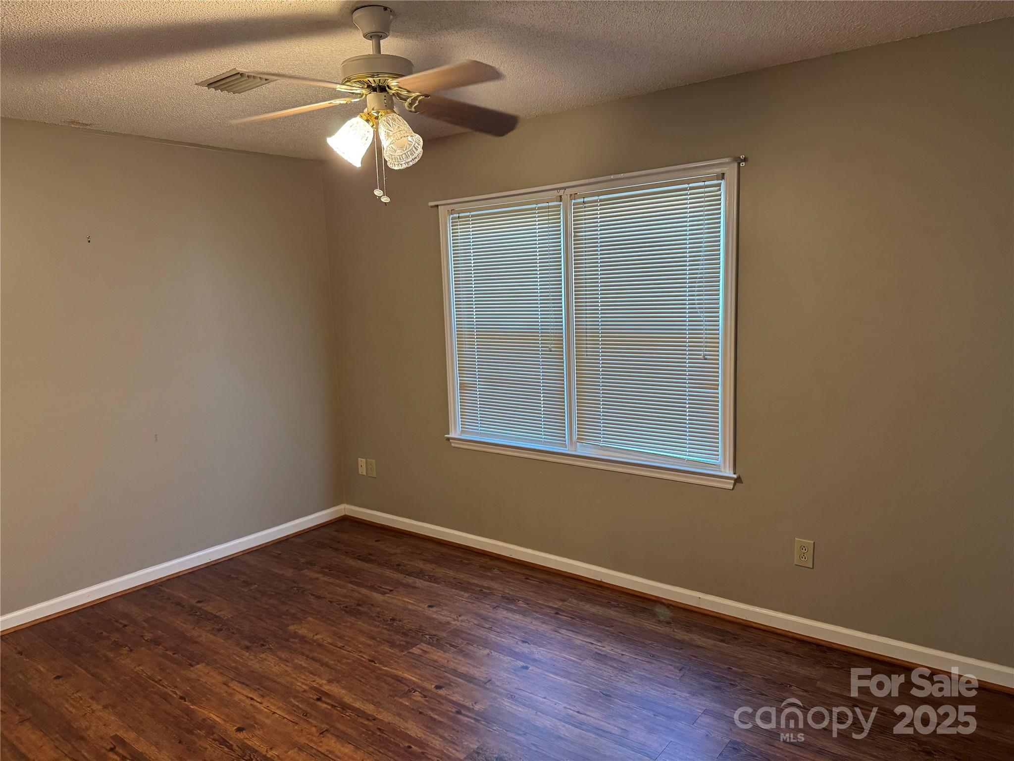 102 Brandywine Drive NE Unit: F1