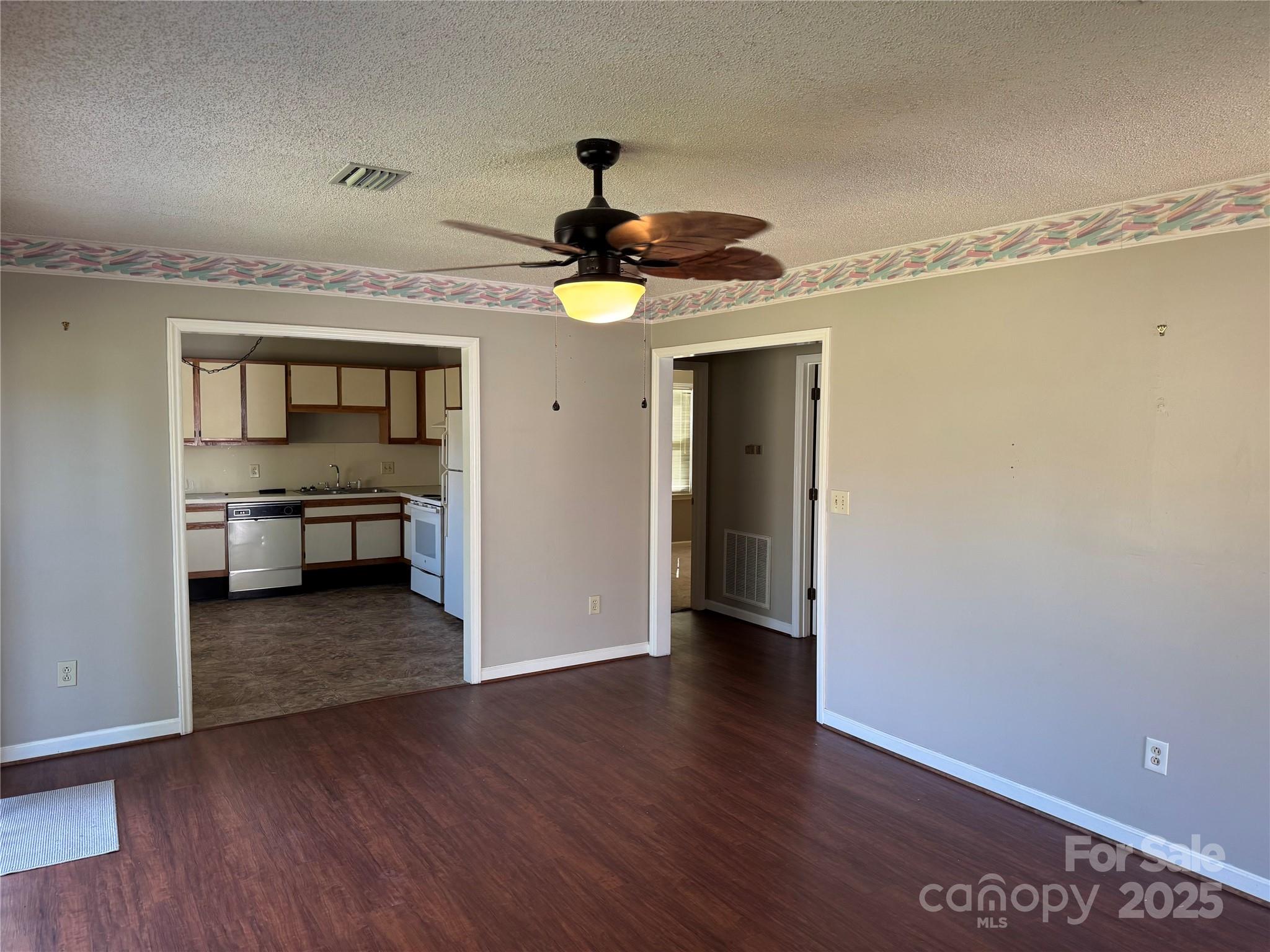 102 Brandywine Drive NE Unit: F1