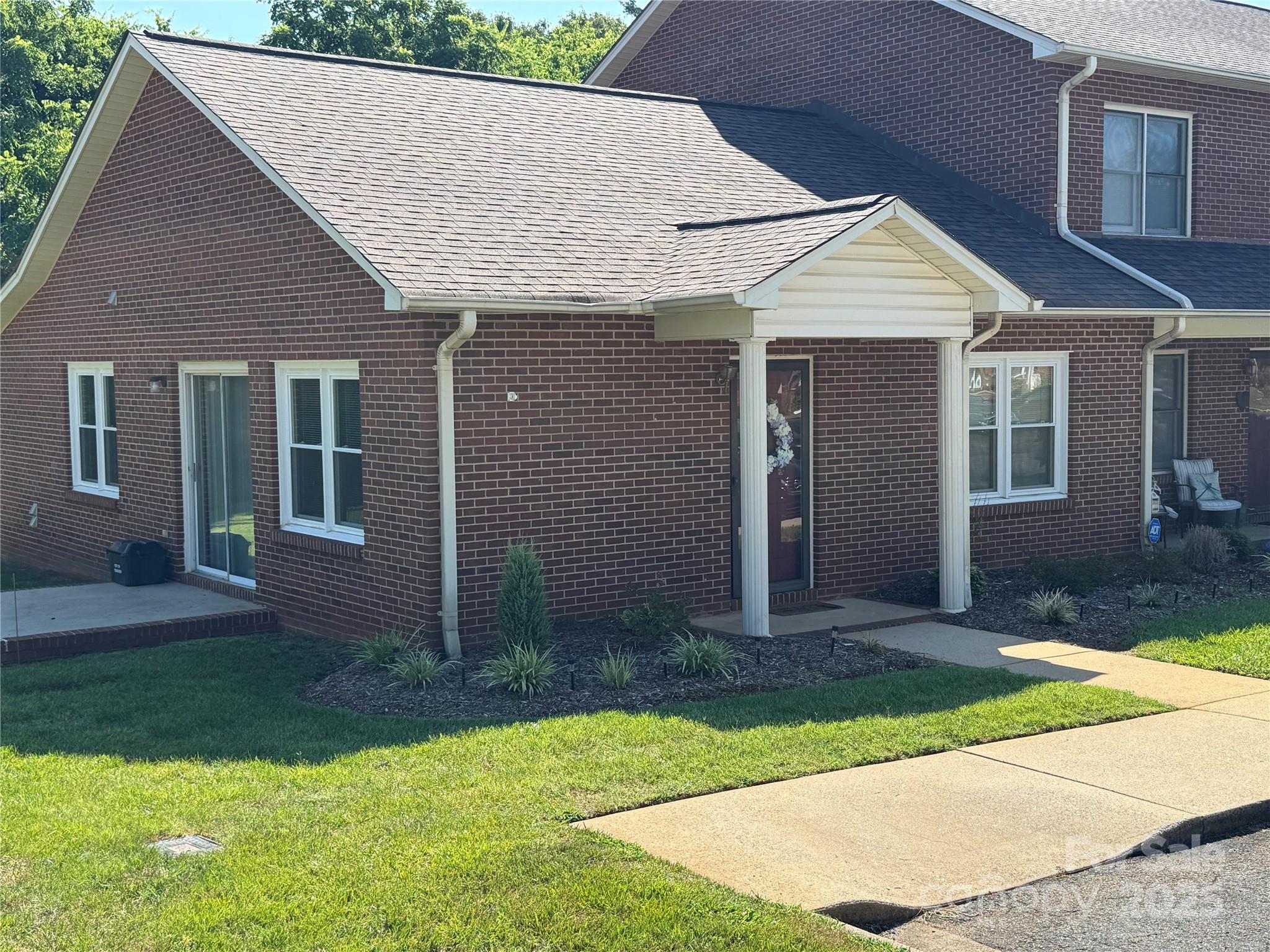 102 Brandywine Drive NE Unit: F1