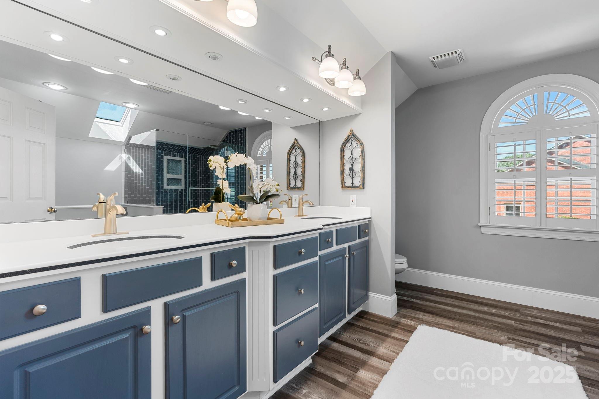 2774 Palmer Drive NE