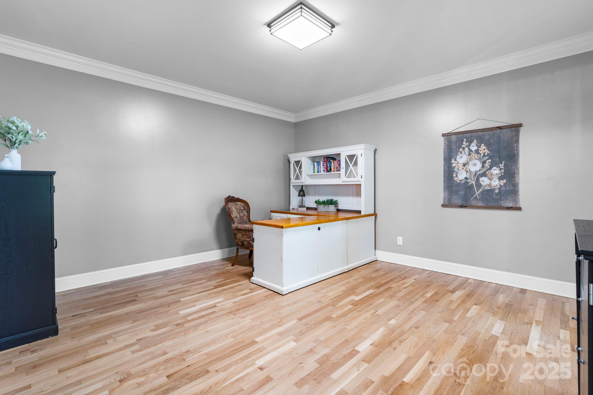 2774 Palmer Drive NE