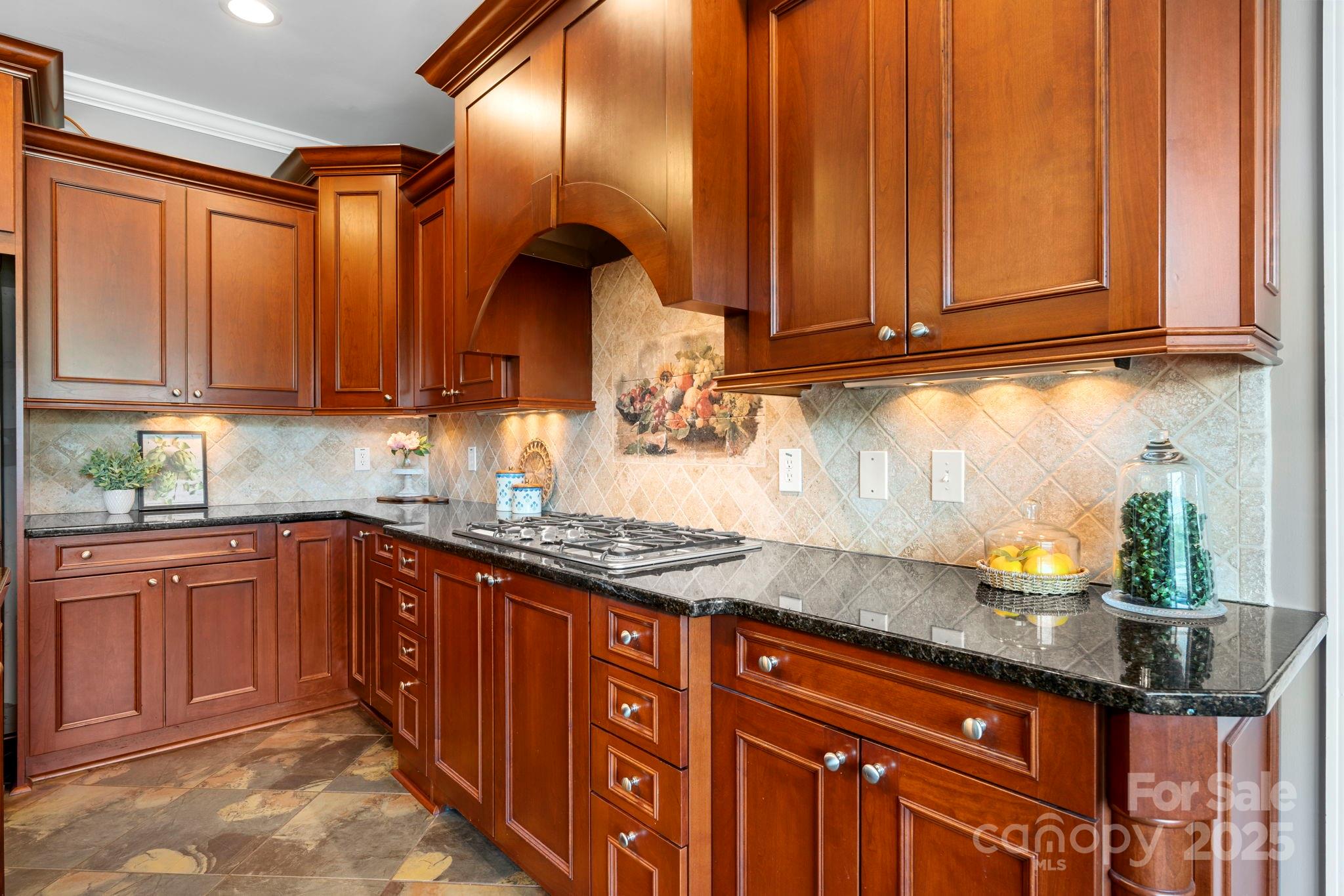 2774 Palmer Drive NE