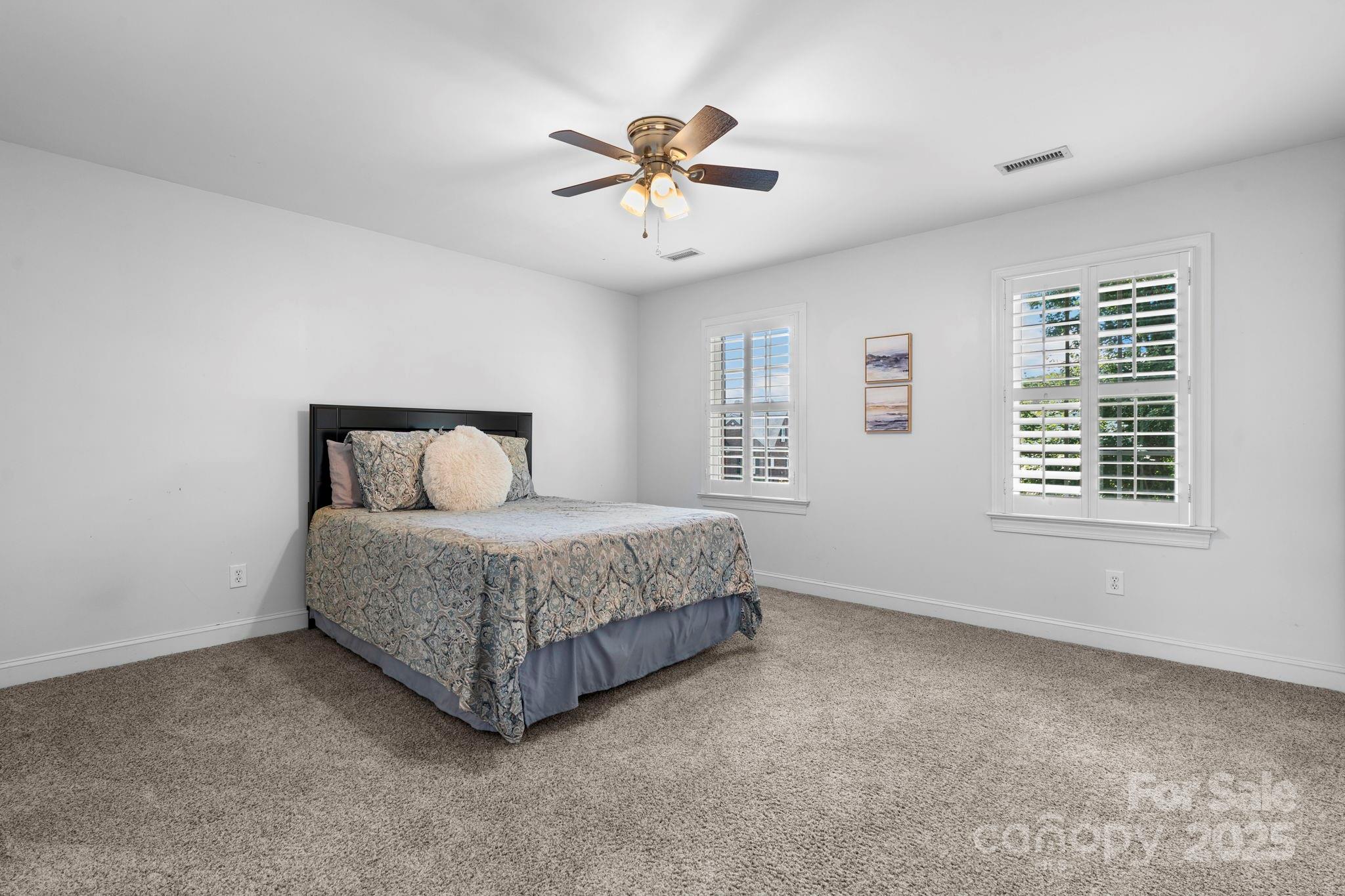 2774 Palmer Drive NE