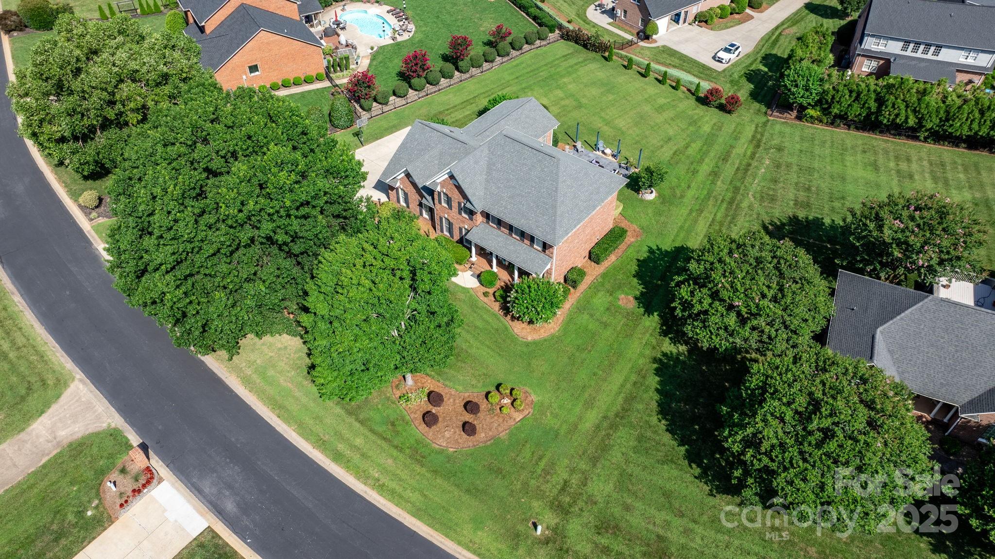 2774 Palmer Drive NE