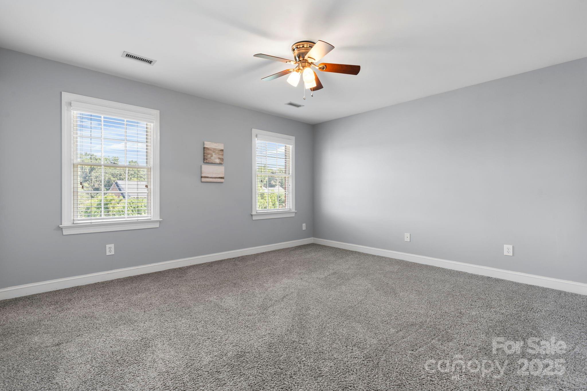 2774 Palmer Drive NE