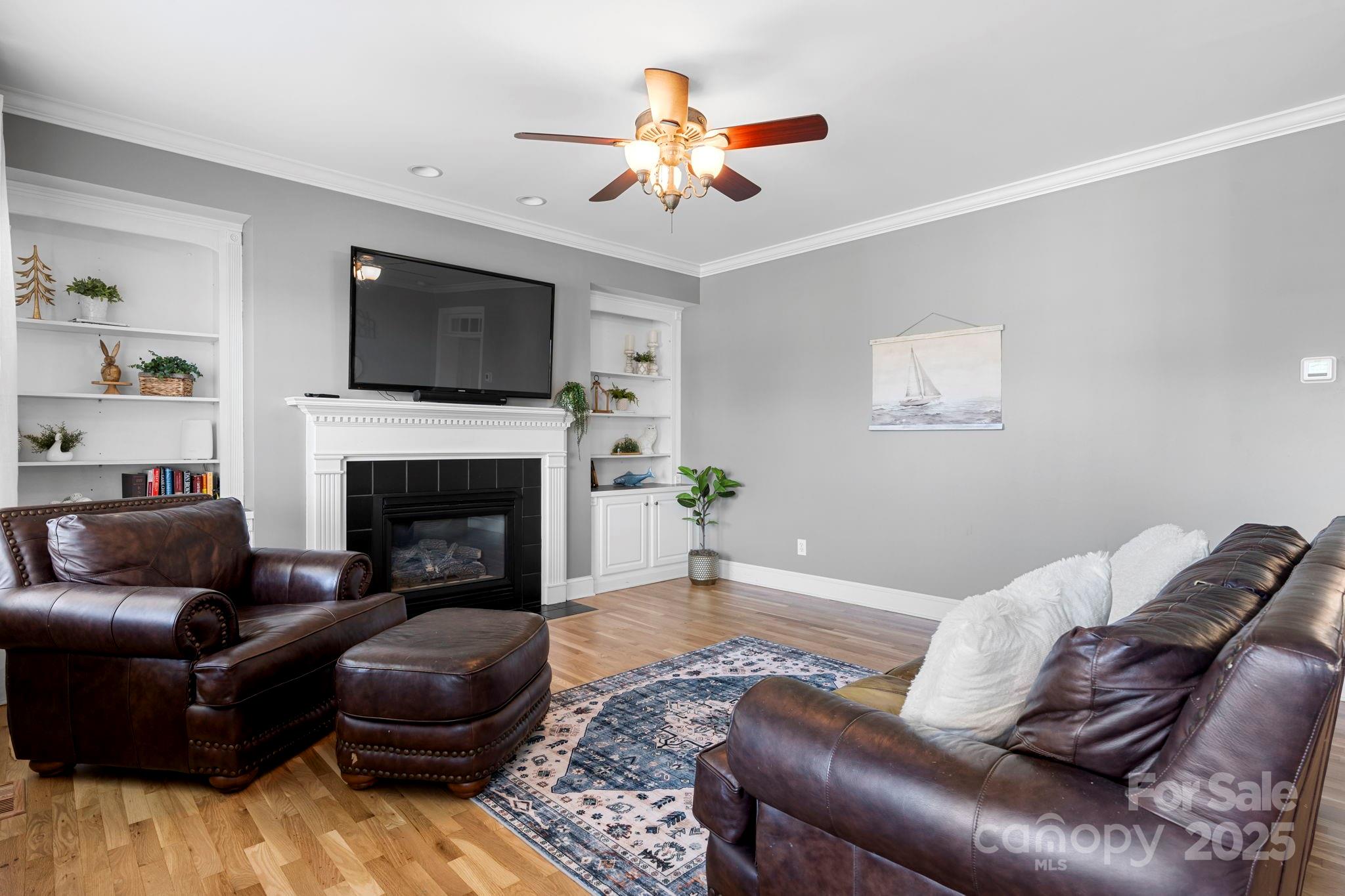 2774 Palmer Drive NE