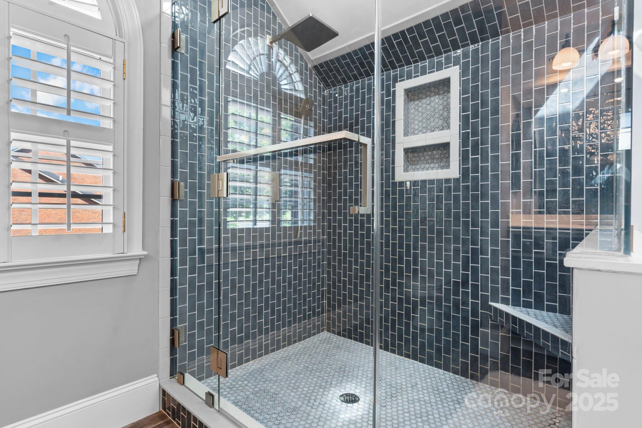 2774 Palmer Drive NE