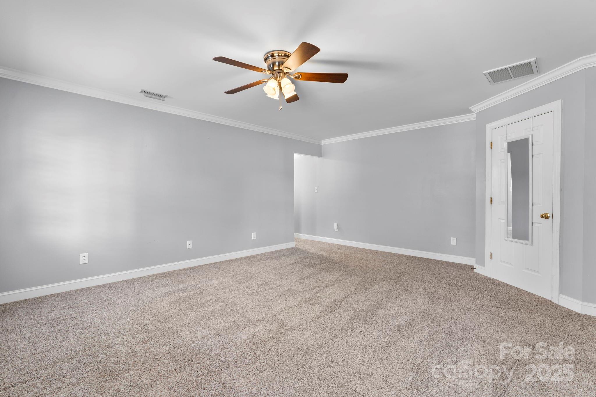 2774 Palmer Drive NE