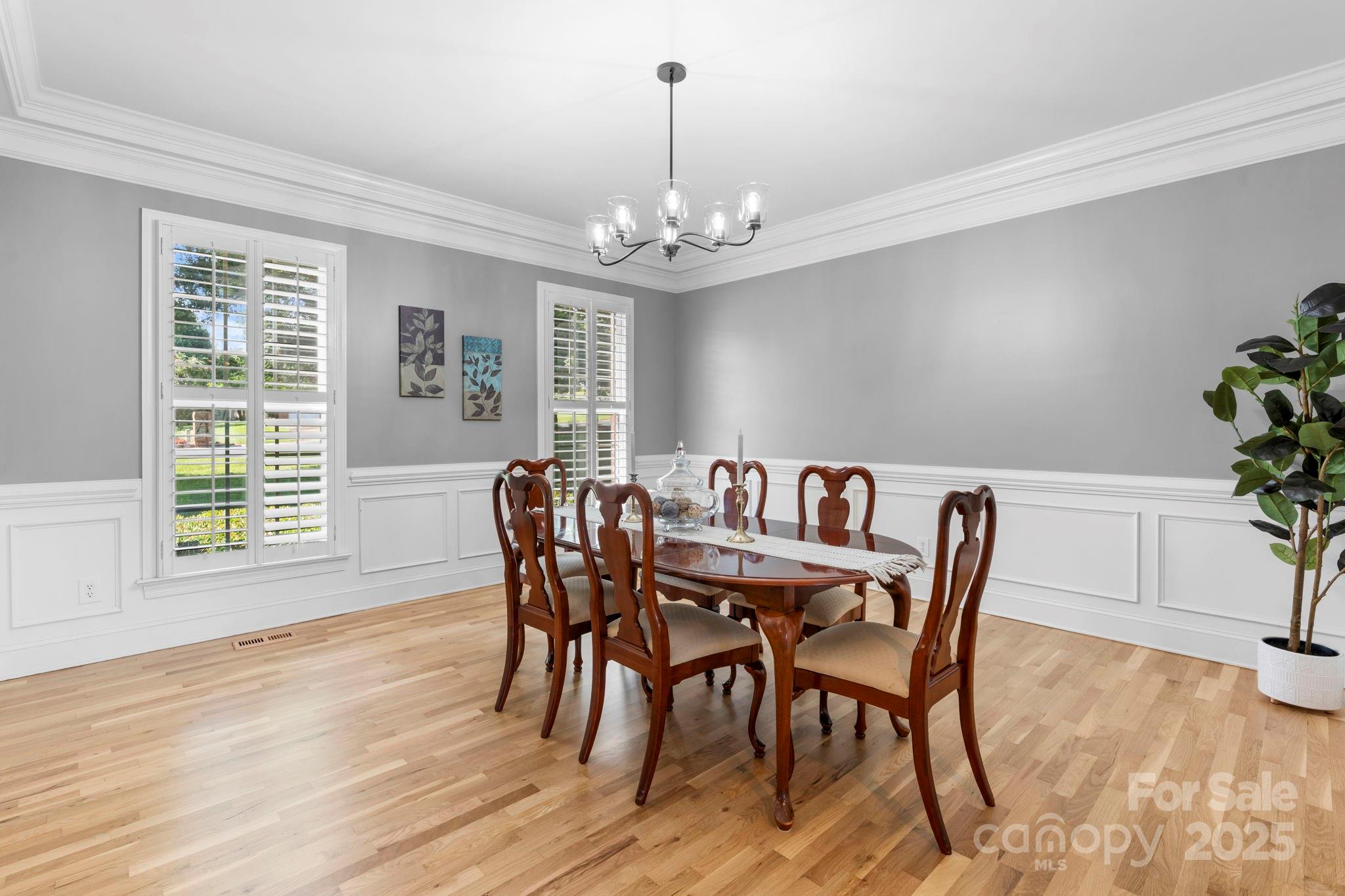 2774 Palmer Drive NE