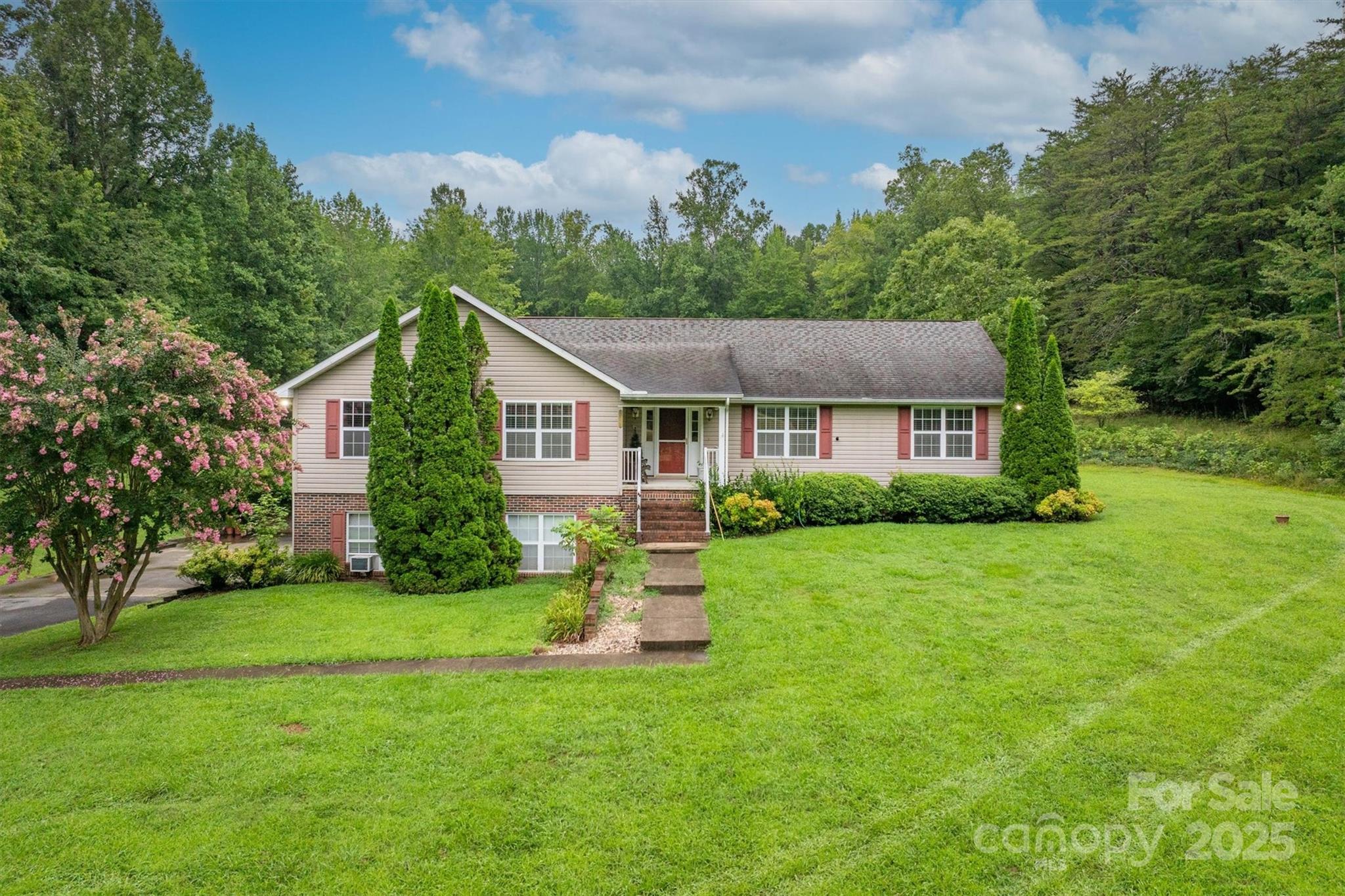 1477 Taylorsville Road SE