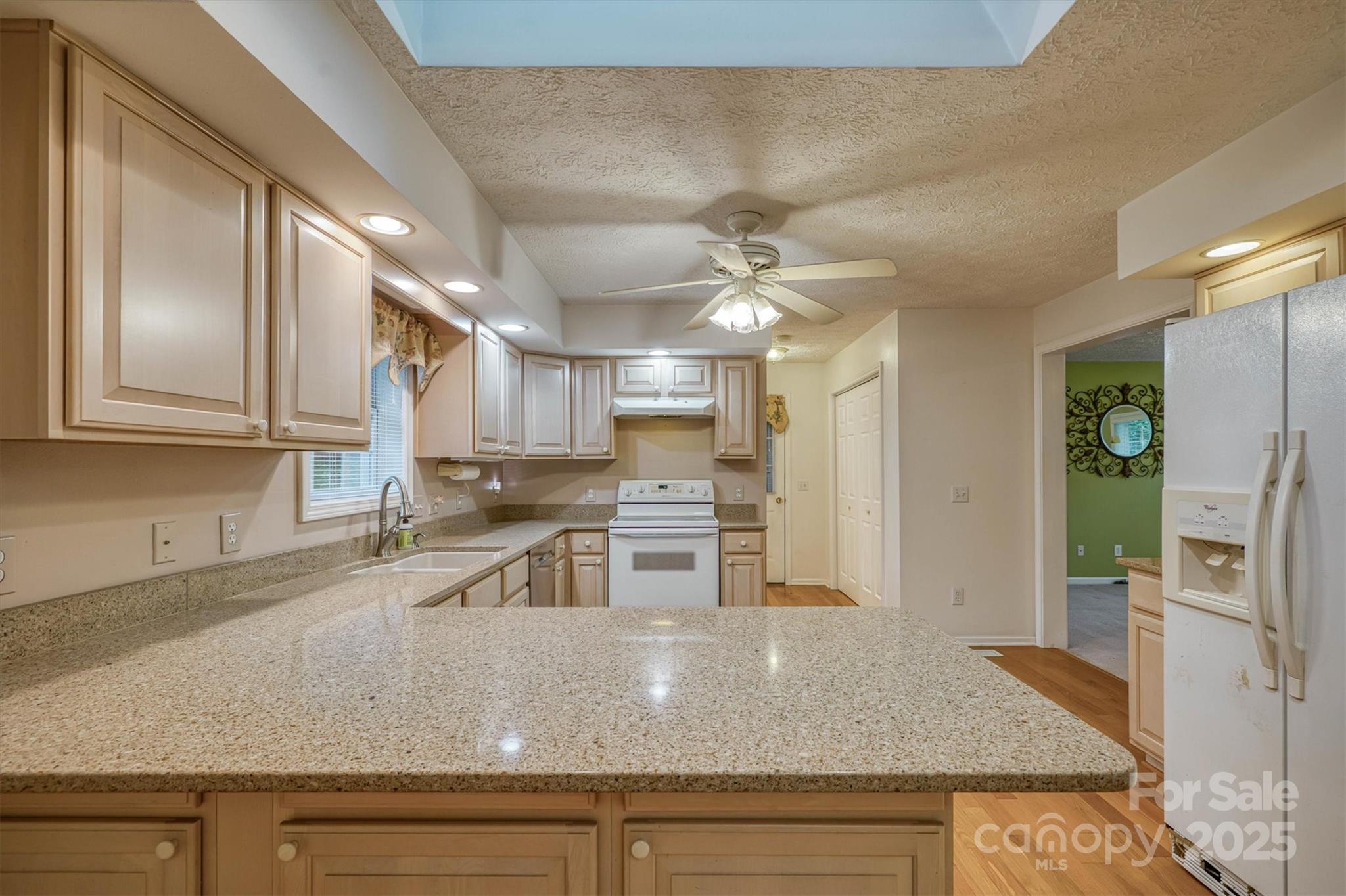 1477 Taylorsville Road SE