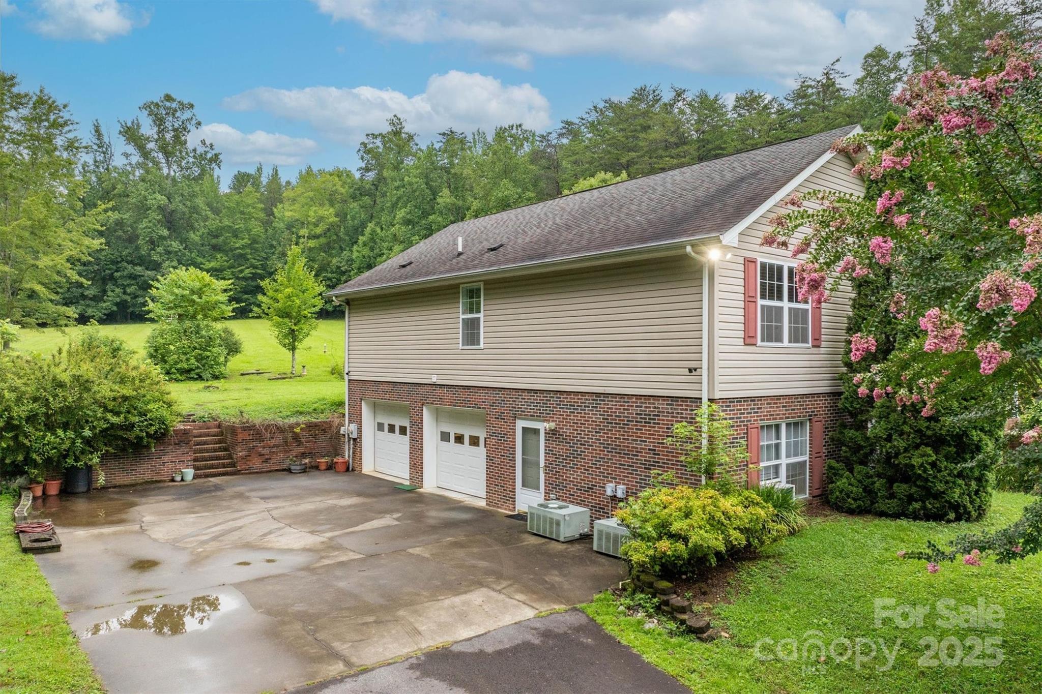 1477 Taylorsville Road SE