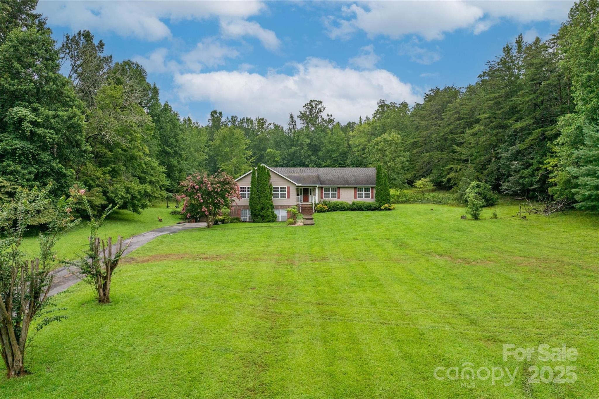 1477 Taylorsville Road SE