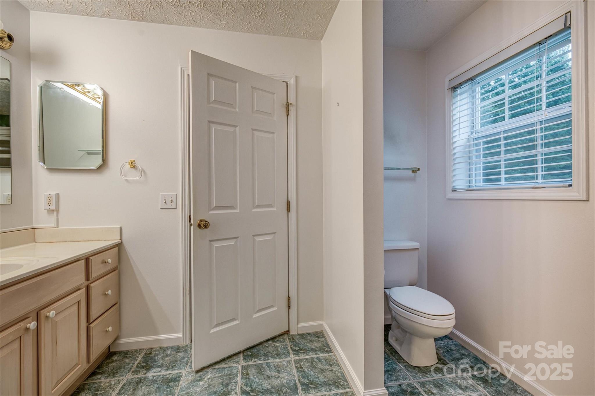 1477 Taylorsville Road SE