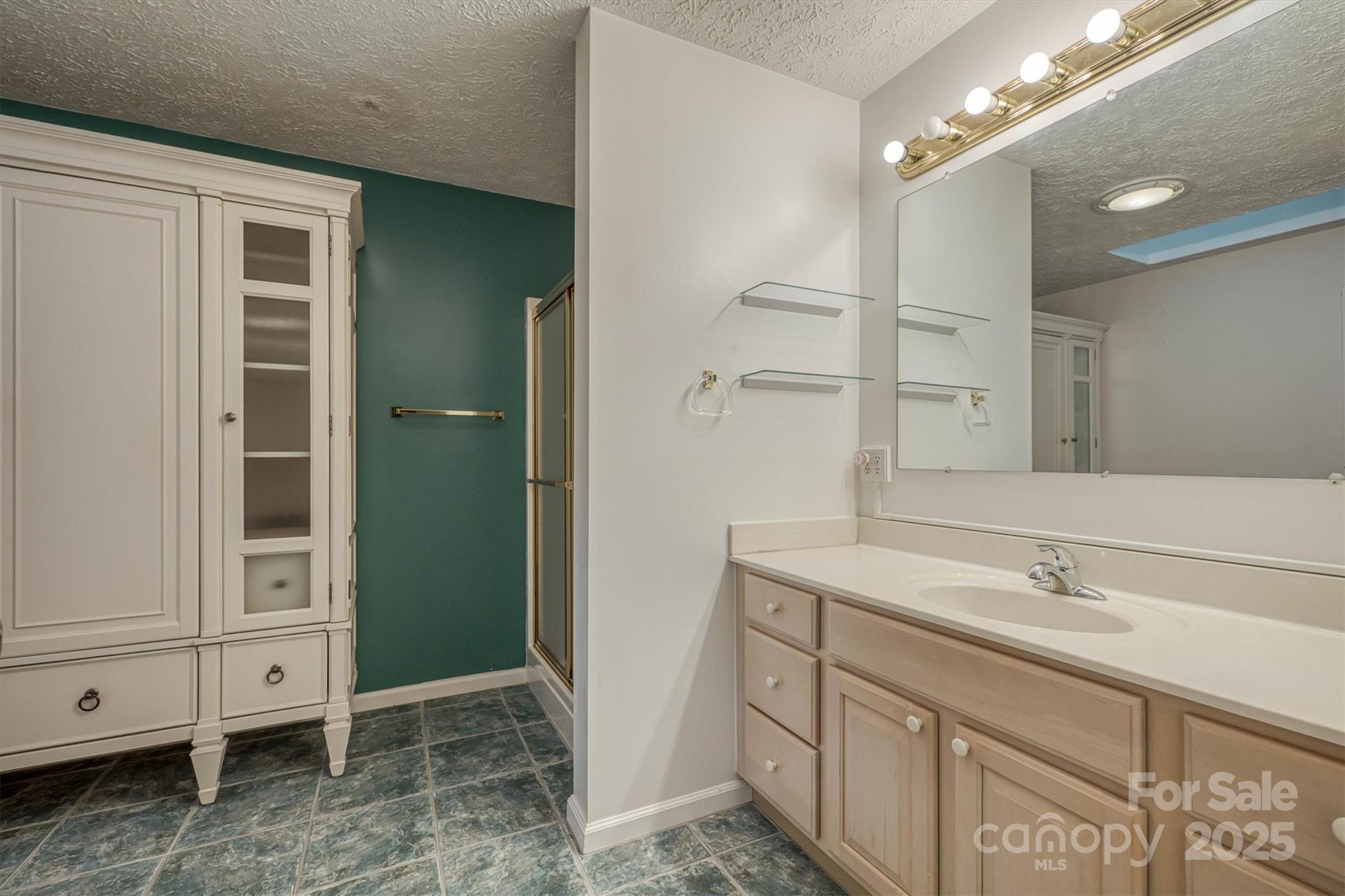 1477 Taylorsville Road SE