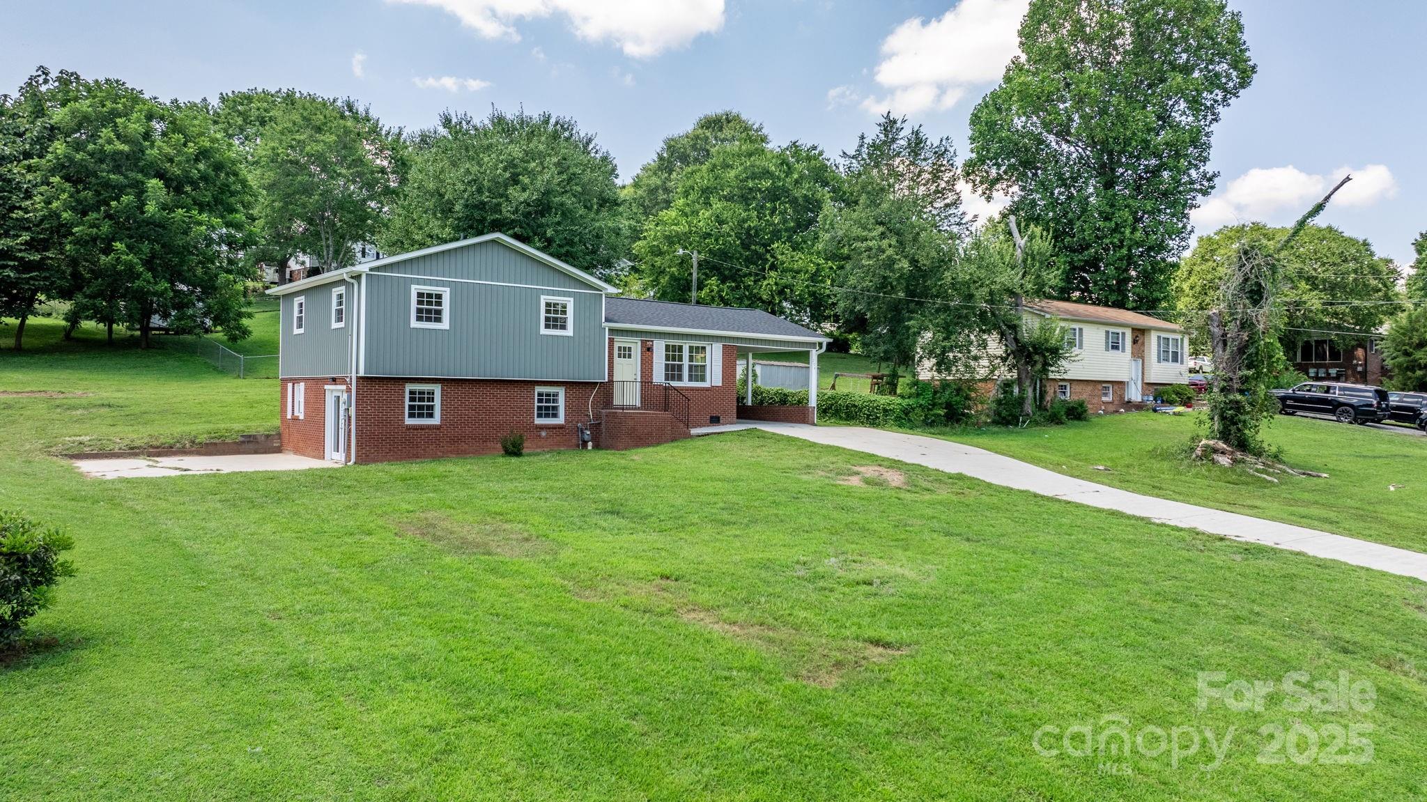 204 Shannonbrook Drive