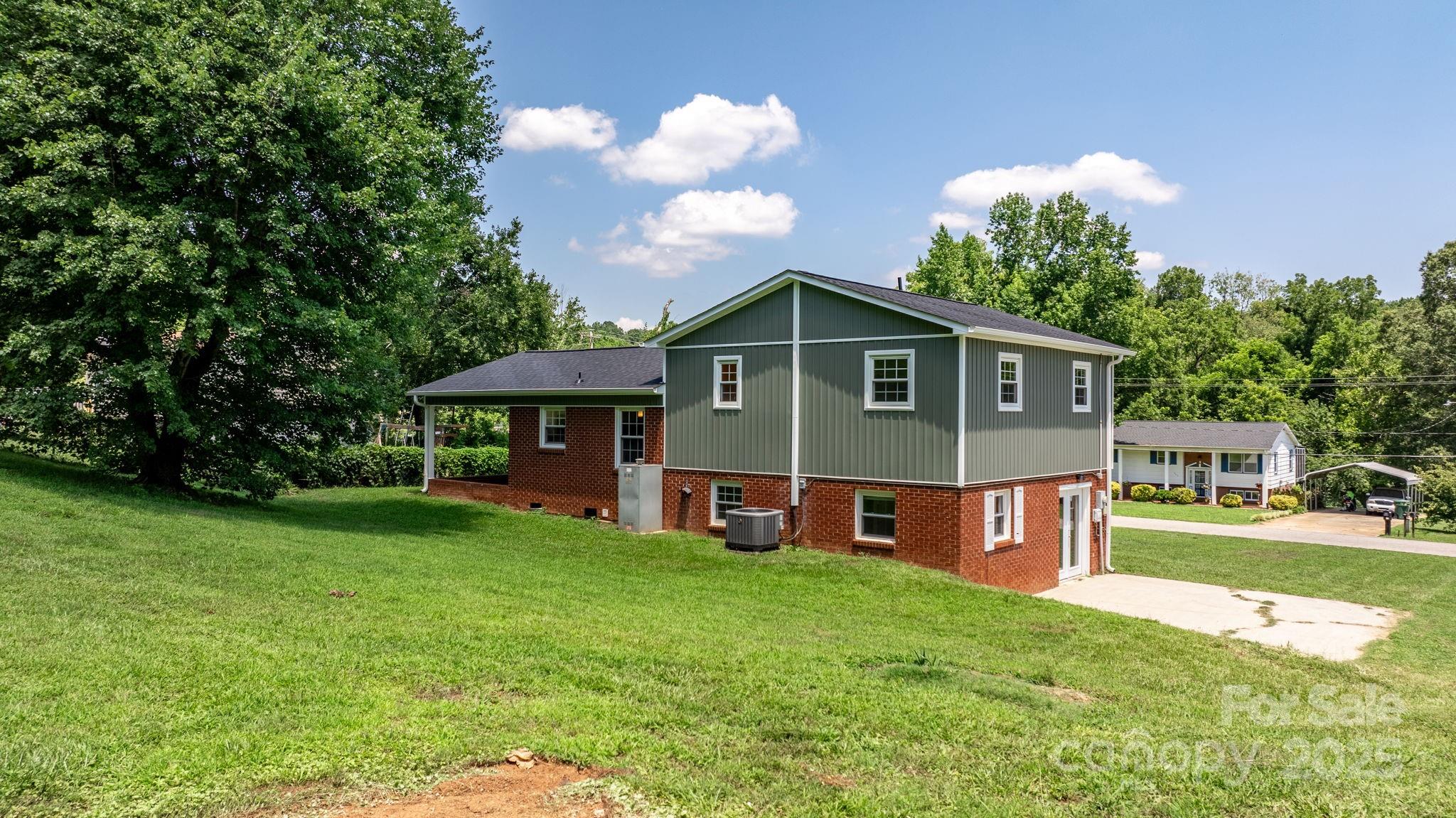 204 Shannonbrook Drive